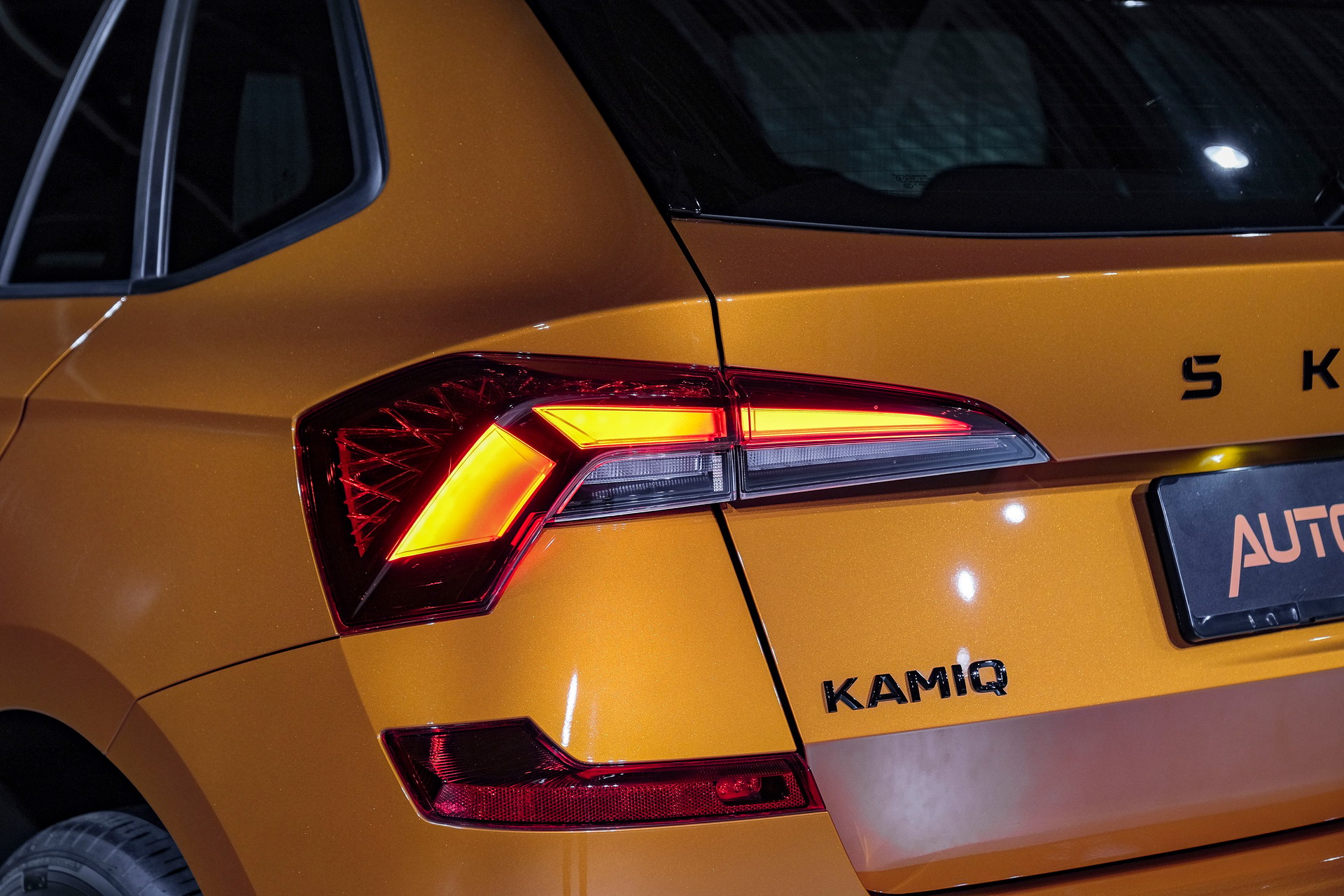 SKODA Kamiq 1.0 TSI Monte Carlo DSG-image-27