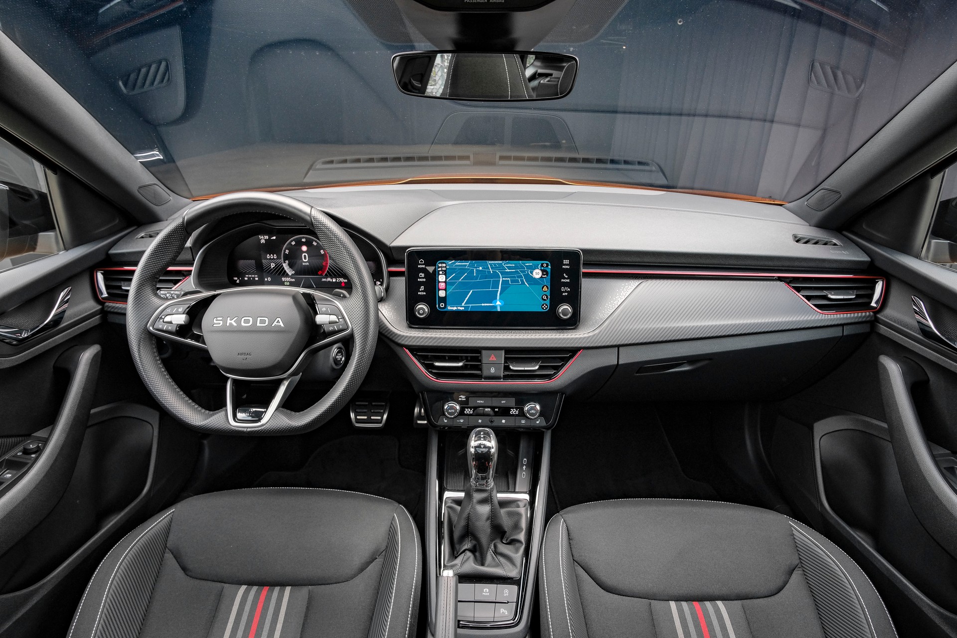 SKODA Kamiq 1.0 TSI Monte Carlo DSG-image-14