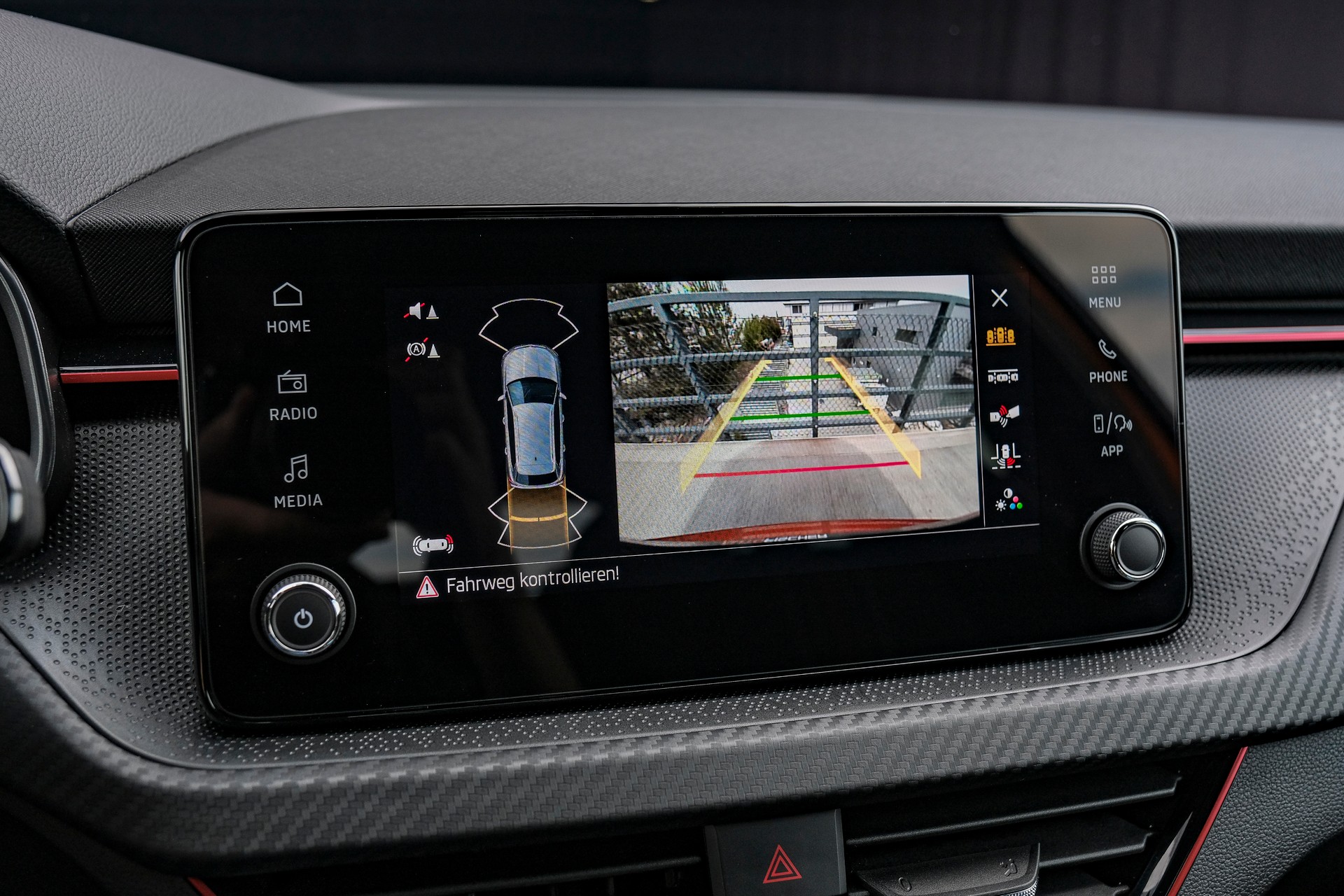 SKODA Kamiq 1.0 TSI Monte Carlo DSG-image-18