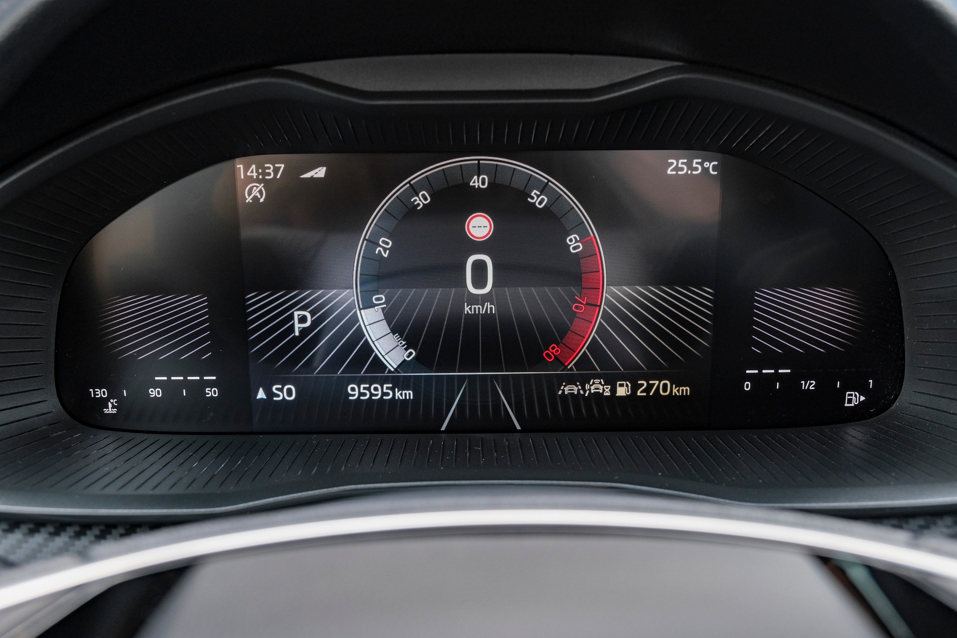 SKODA Kamiq 1.0 TSI Monte Carlo DSG-image-16
