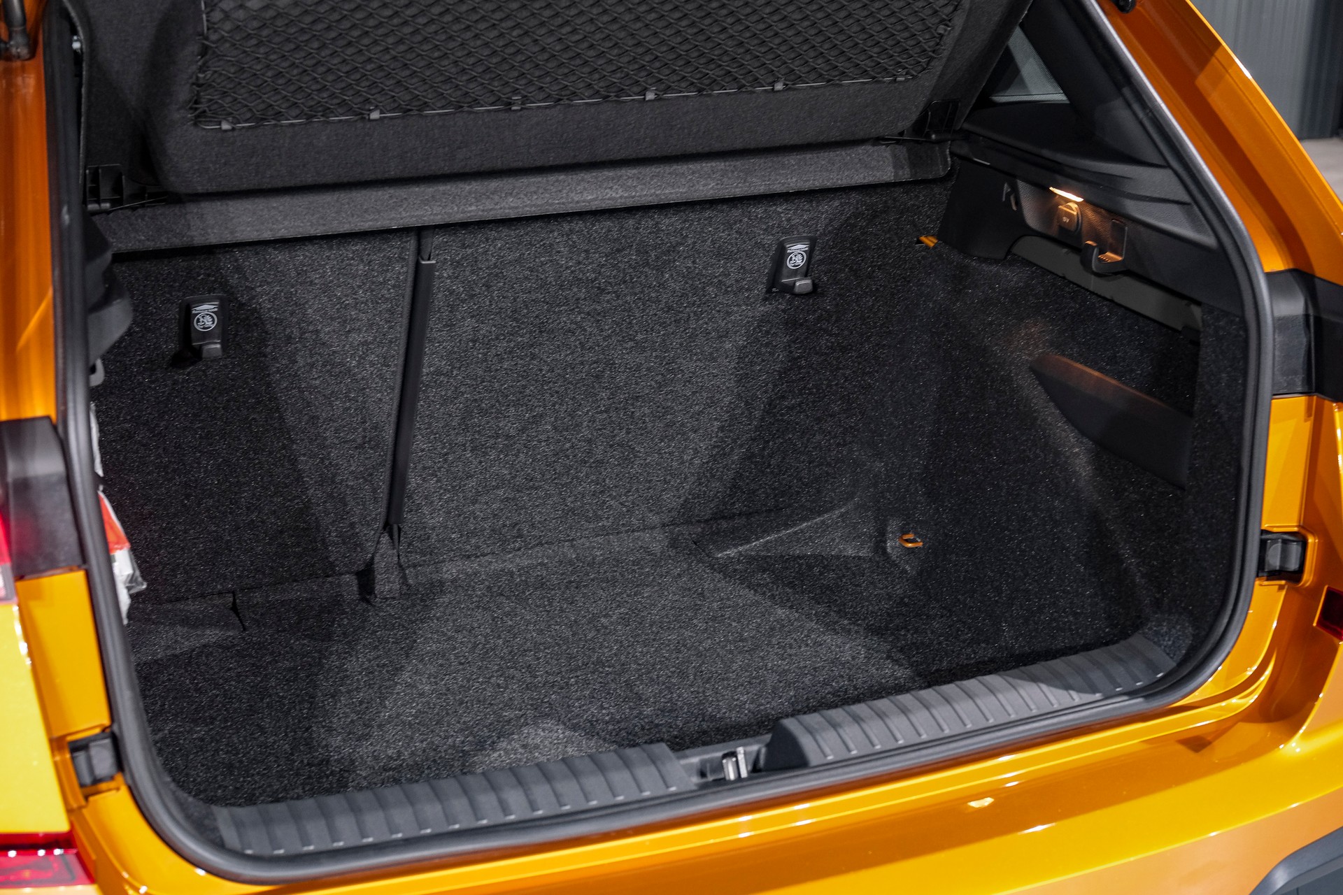 SKODA Kamiq 1.0 TSI Monte Carlo DSG-image-24