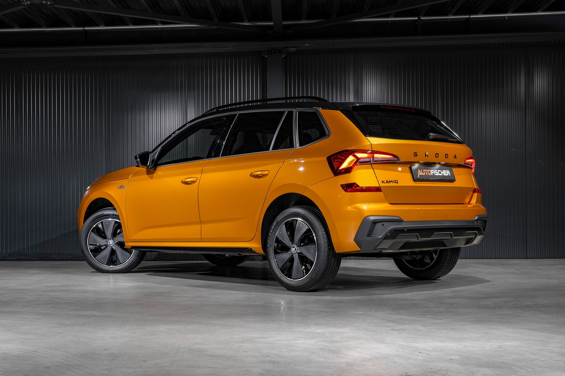 SKODA Kamiq 1.0 TSI Monte Carlo DSG-showroom-element-1