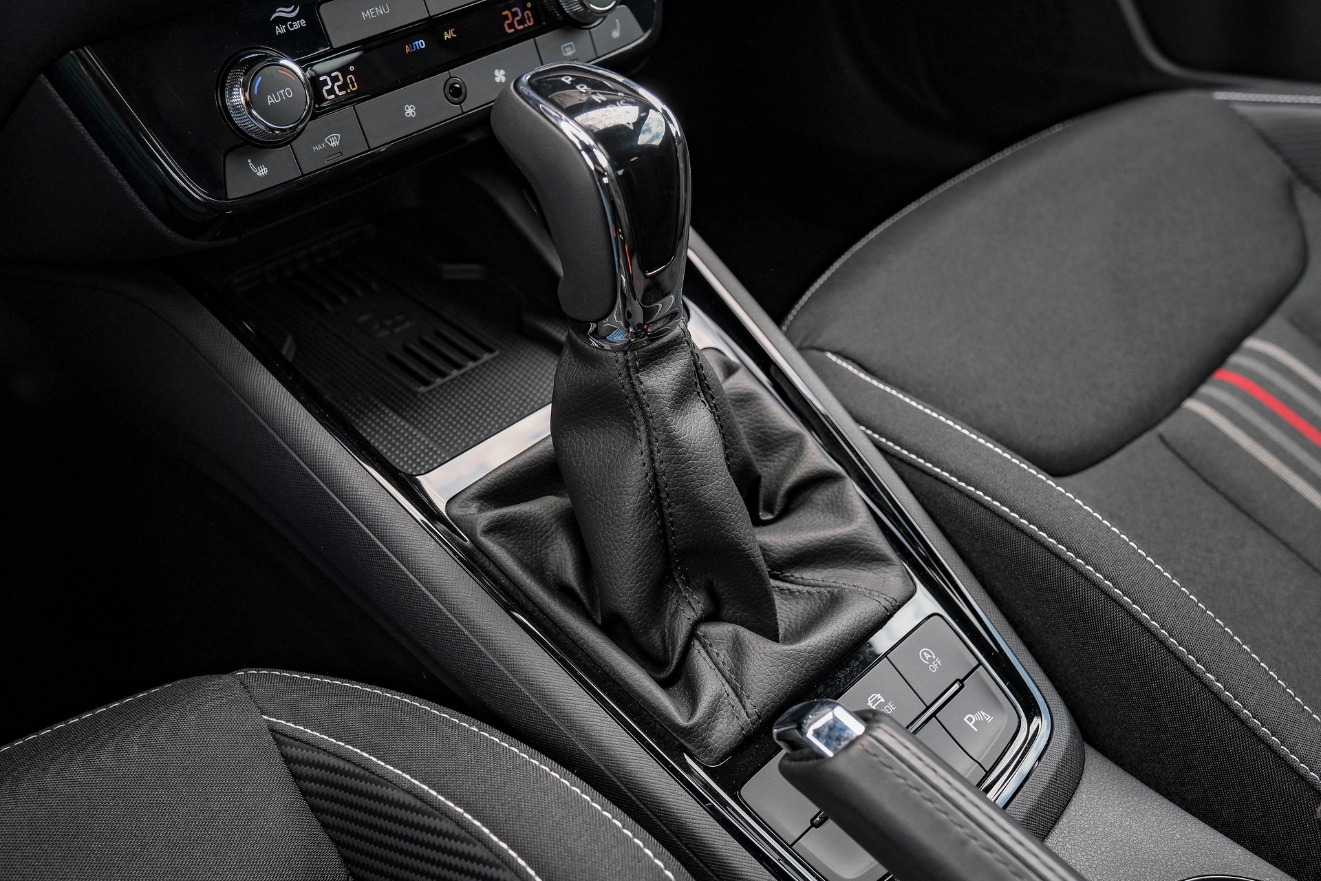 SKODA Kamiq 1.0 TSI Monte Carlo DSG-image-20