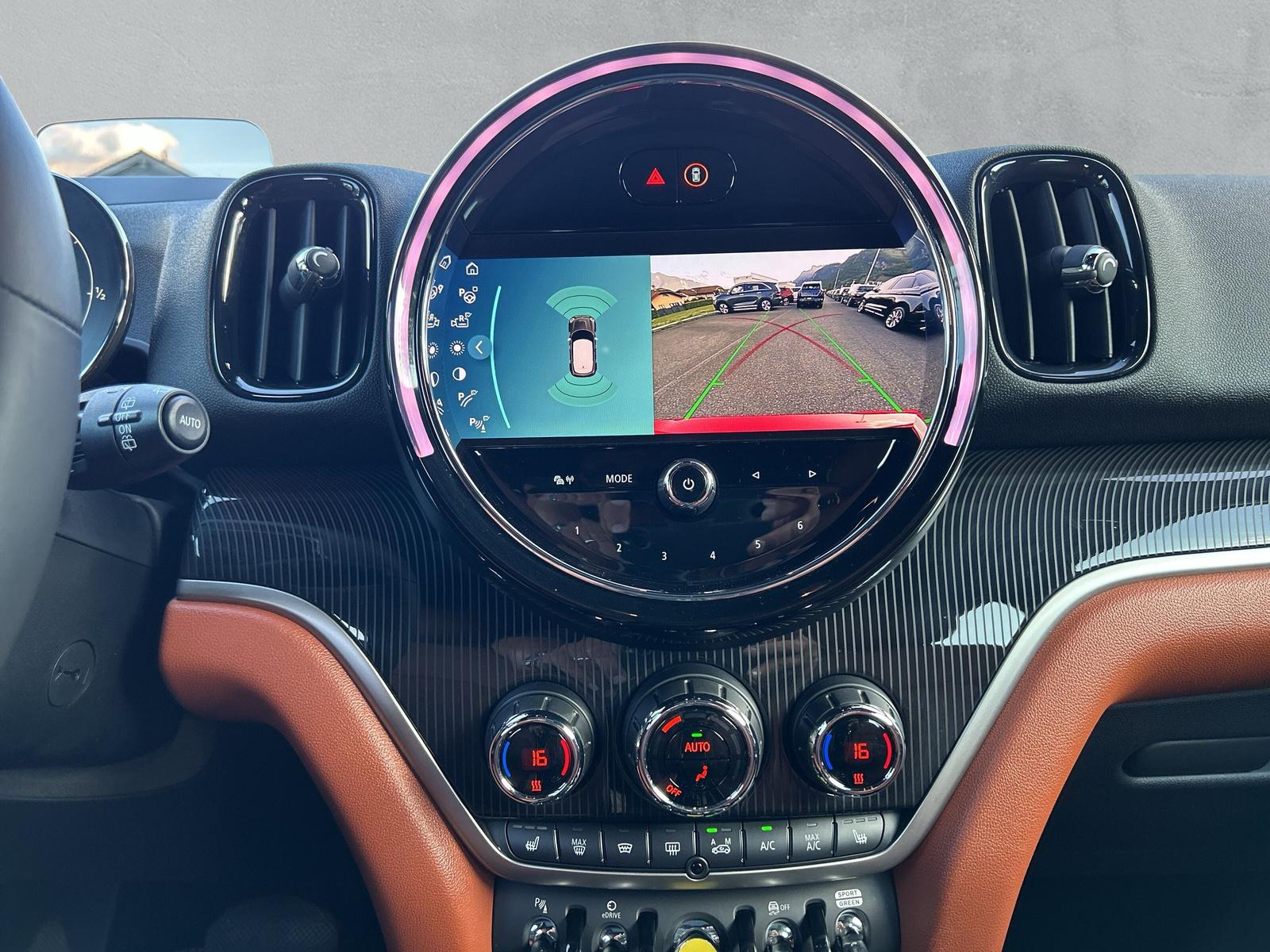 MINI Countryman SE ALL4 1.5i F60 (CH)-image-18