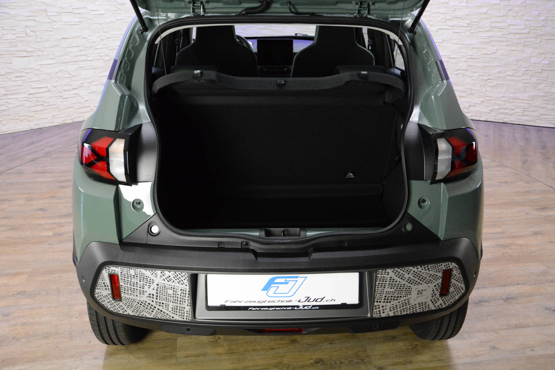 DACIA Spring Extreme-image-19