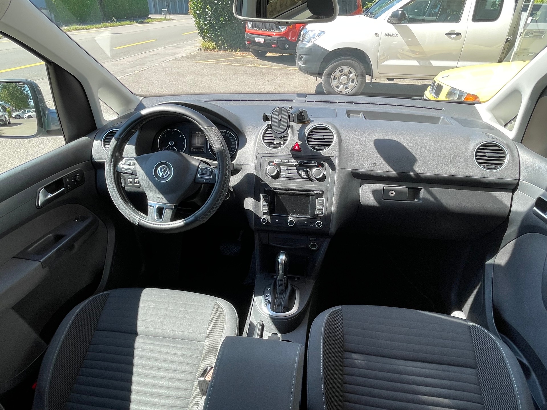 VW Caddy 1.6 TDI Blue Motion Technology Trendline DSG-image-7