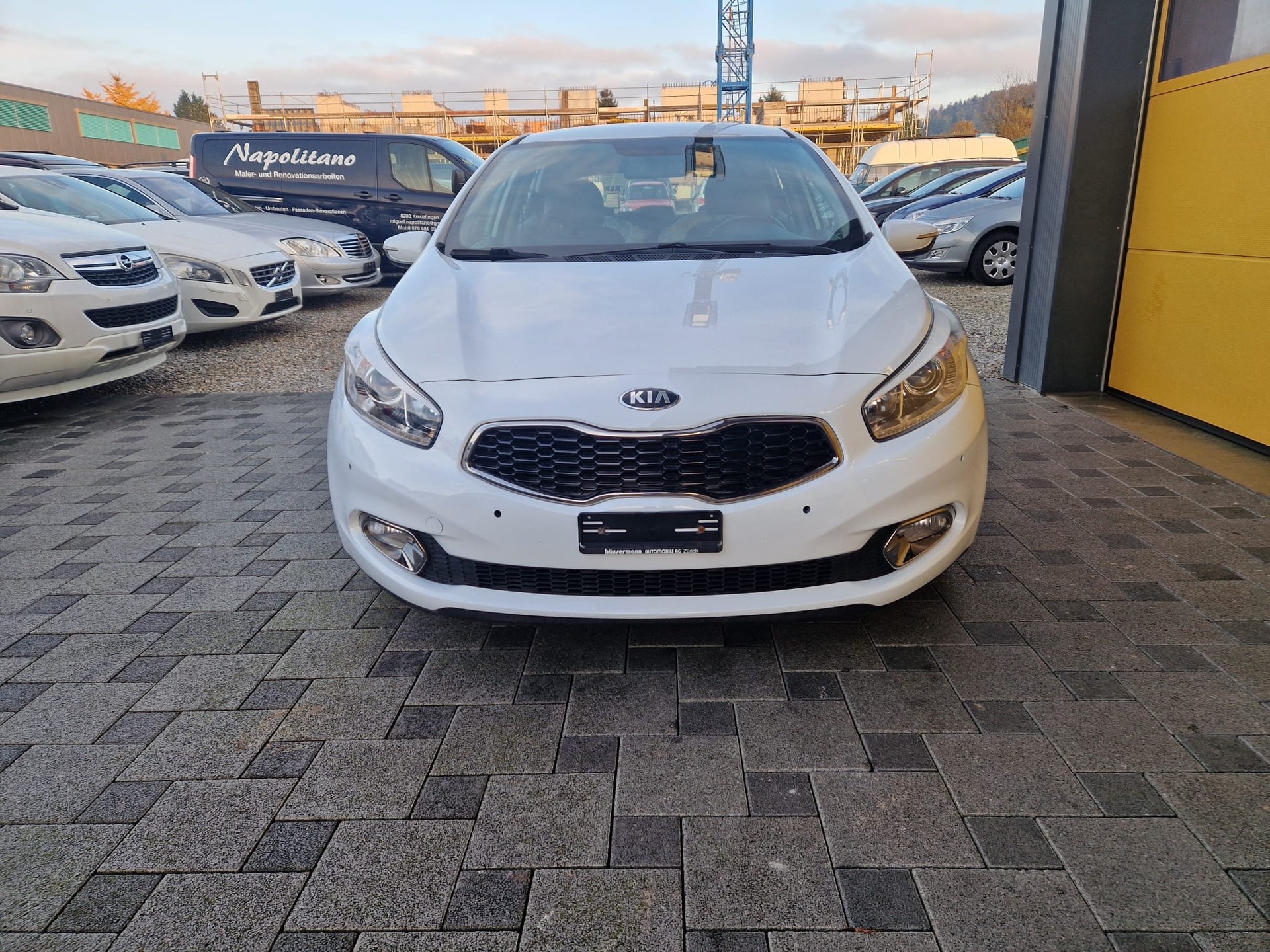 KIA Cee'd 1.6 GDi Trend DCT-image-1
