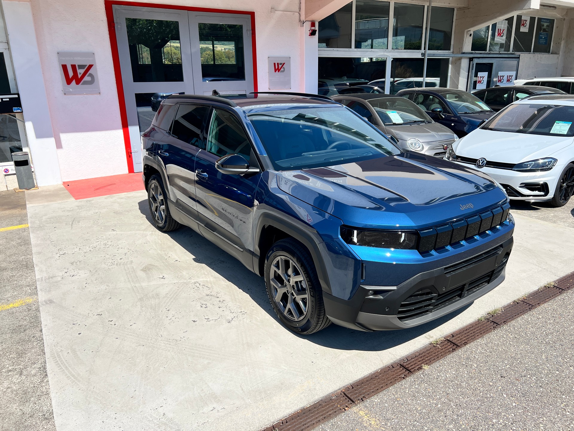 JEEP Compass 1.2 T e-Hybrid First Edition-image-1