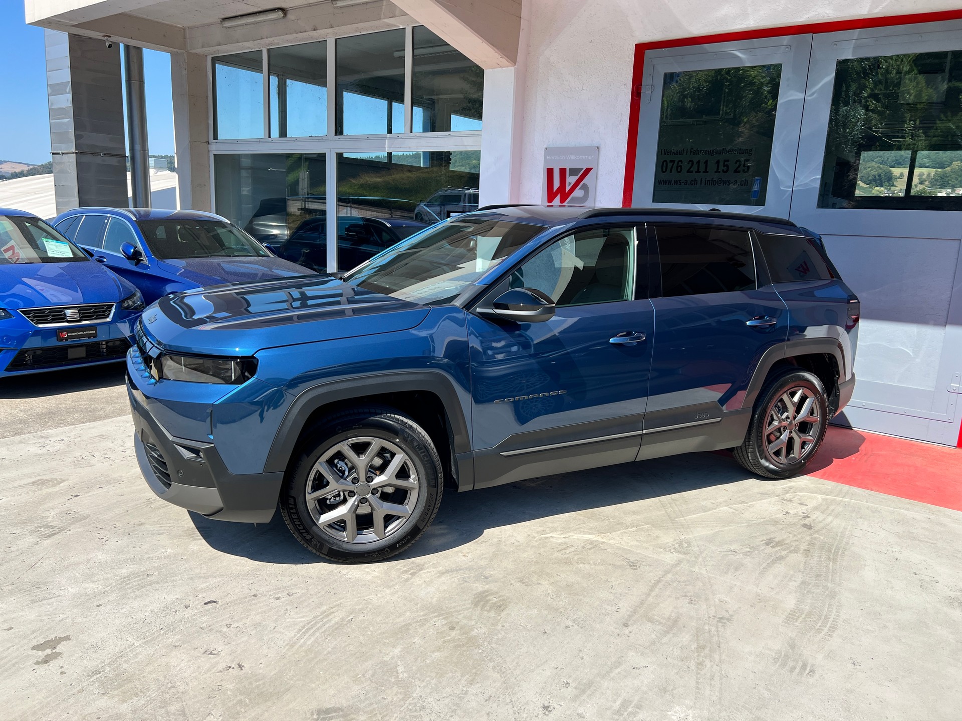JEEP Compass 1.2 T e-Hybrid First Edition-image-9