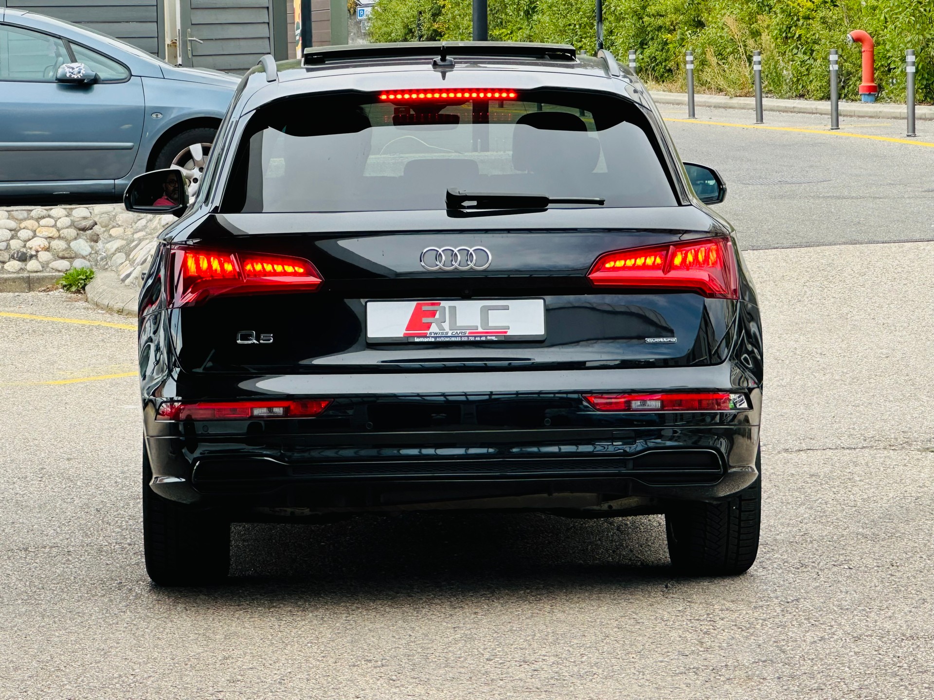 AUDI Q5 45 TFSI sport quattro S-tronic-image-11