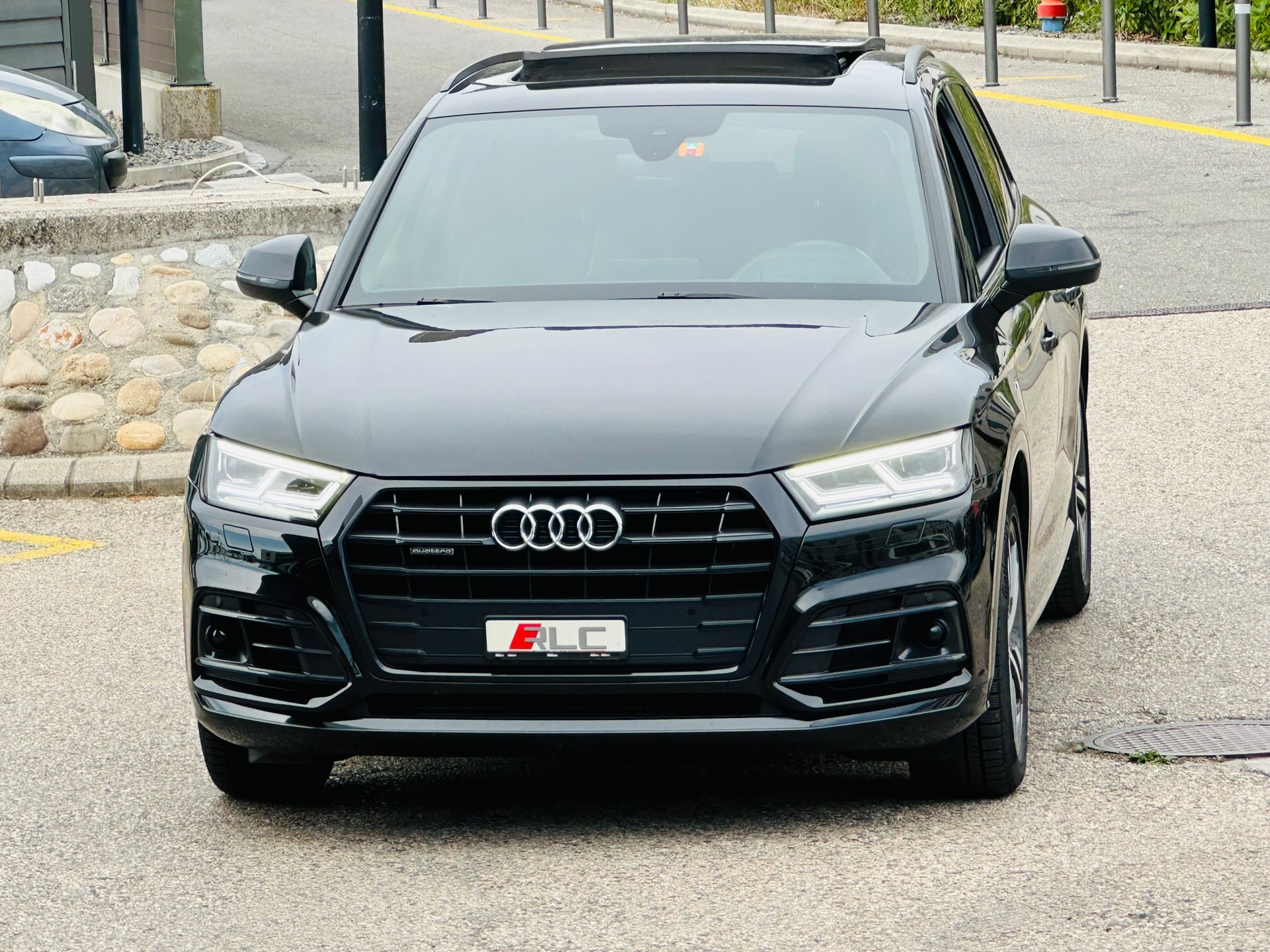 AUDI Q5 45 TFSI sport quattro S-tronic-image-6
