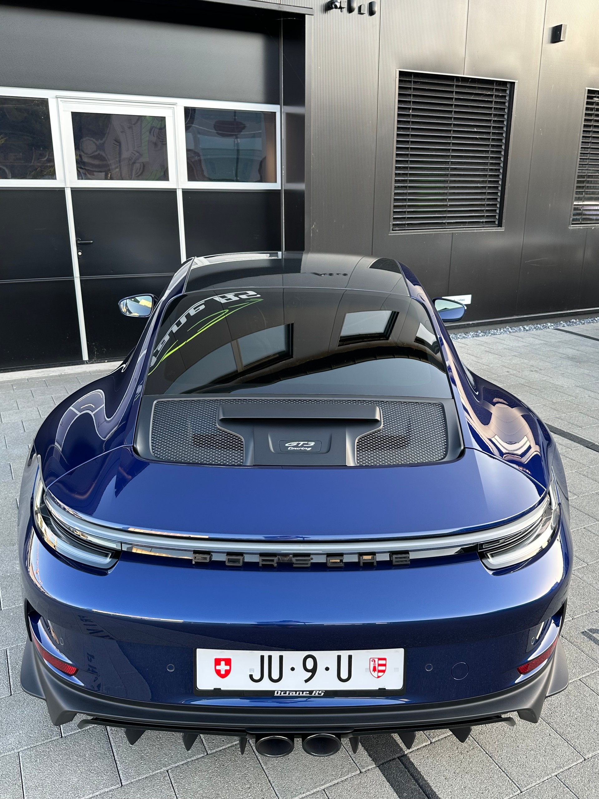 PORSCHE 911 GT3 Touring PDK-image-3
