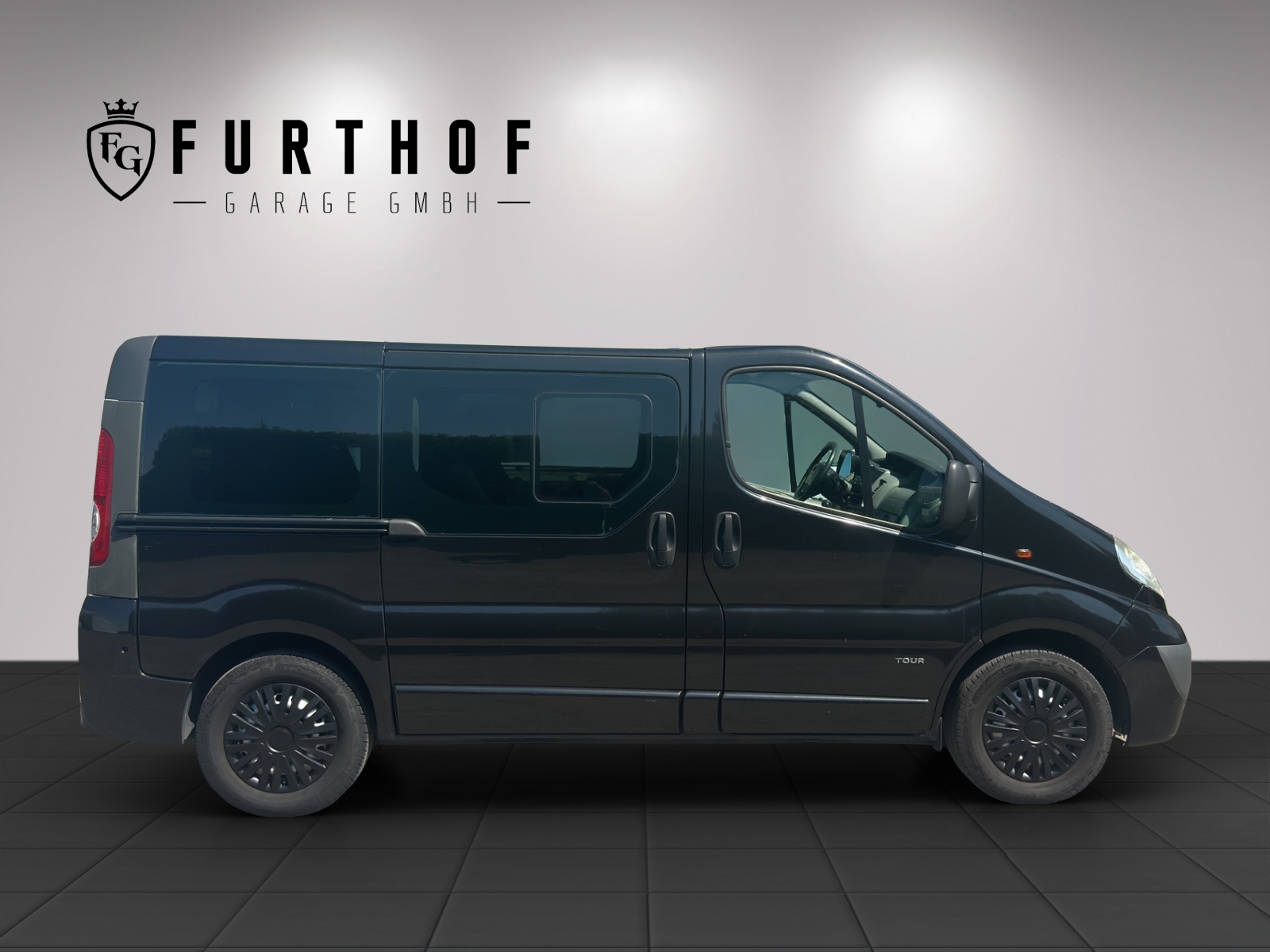OPEL Vivaro Tour 2.5 CDTI 2.7t L1H1 8 PLATZ-image-3