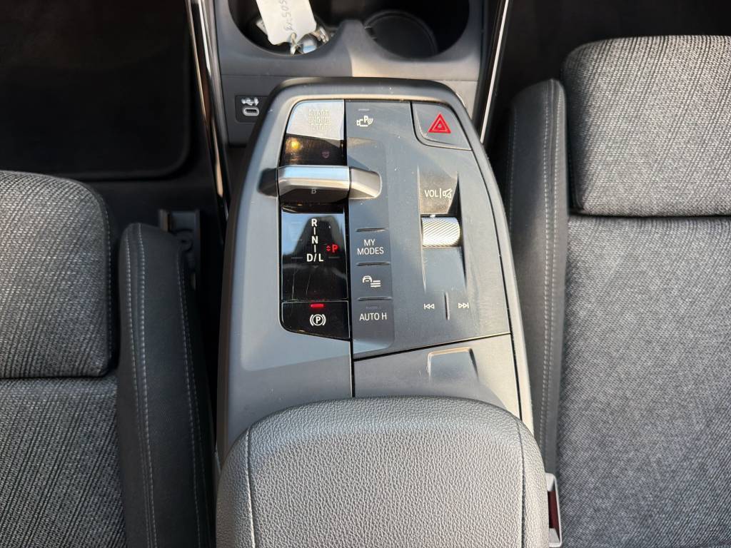 BMW 218d Active Tourer DKG-image-13