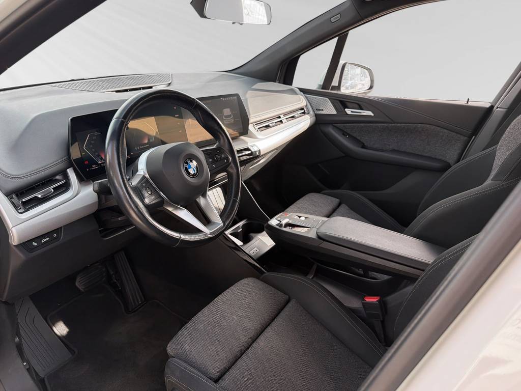 BMW 218d Active Tourer DKG-image-4
