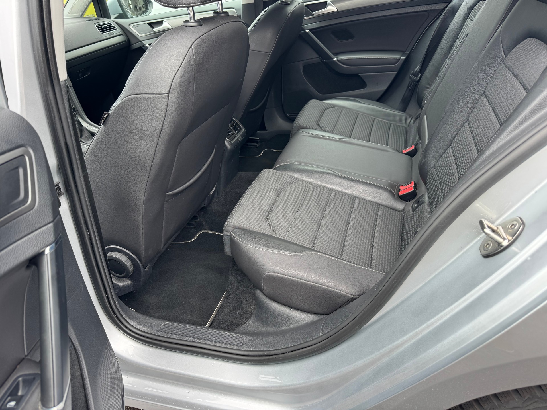 VW Golf 1.4 TSI Comfortline-image-9