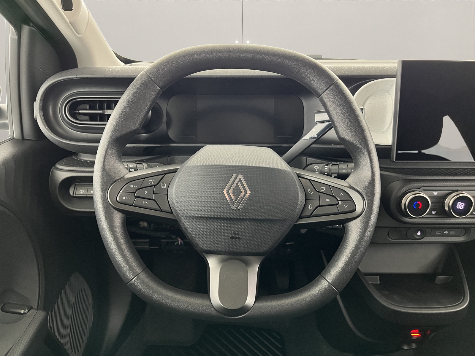 RENAULT Twingo E-Tech Urban Range evolution-image-9