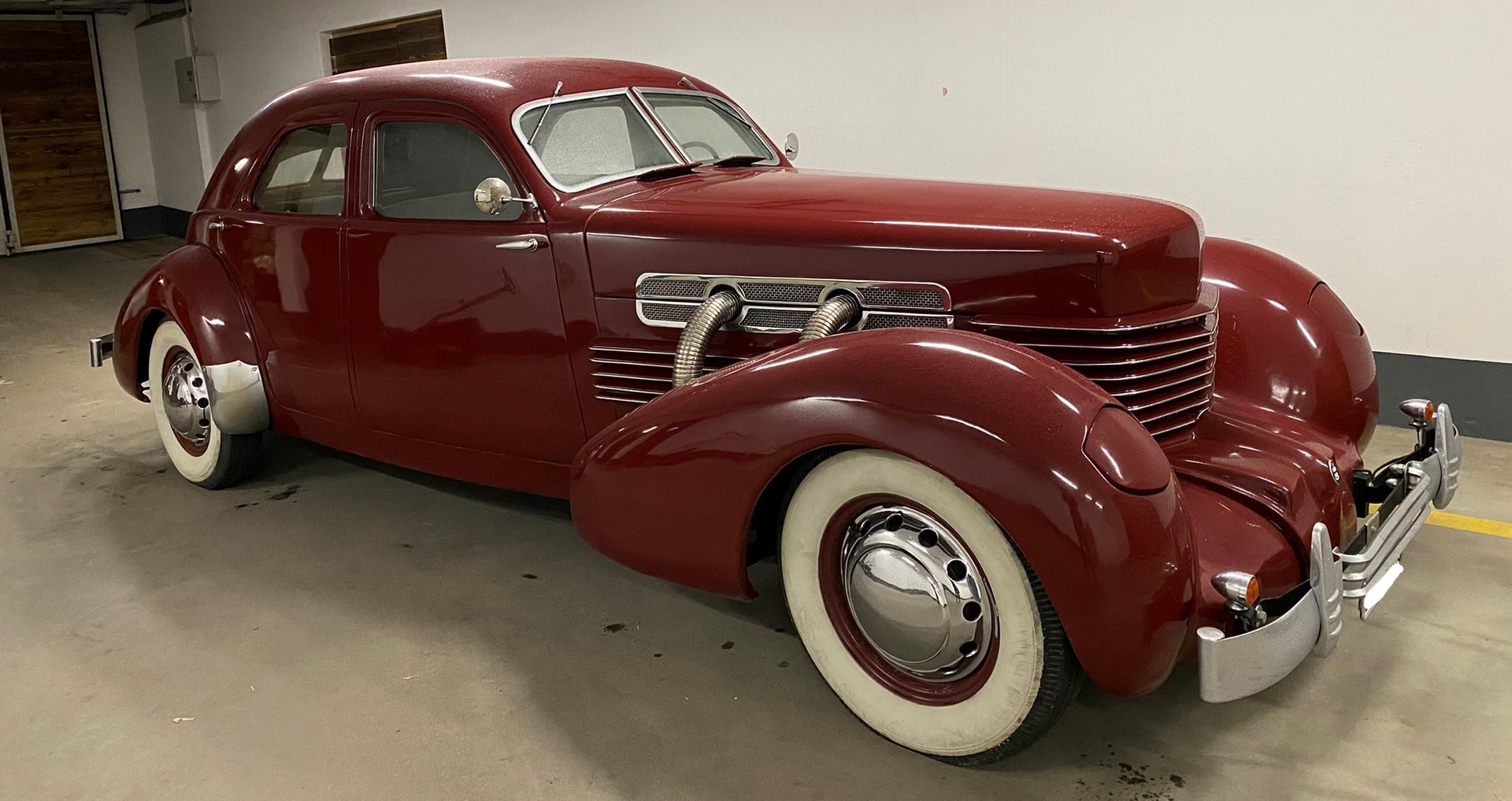 CORD 812 Supercharged 190 Ps-Cv Custom BEVERLY-image-0