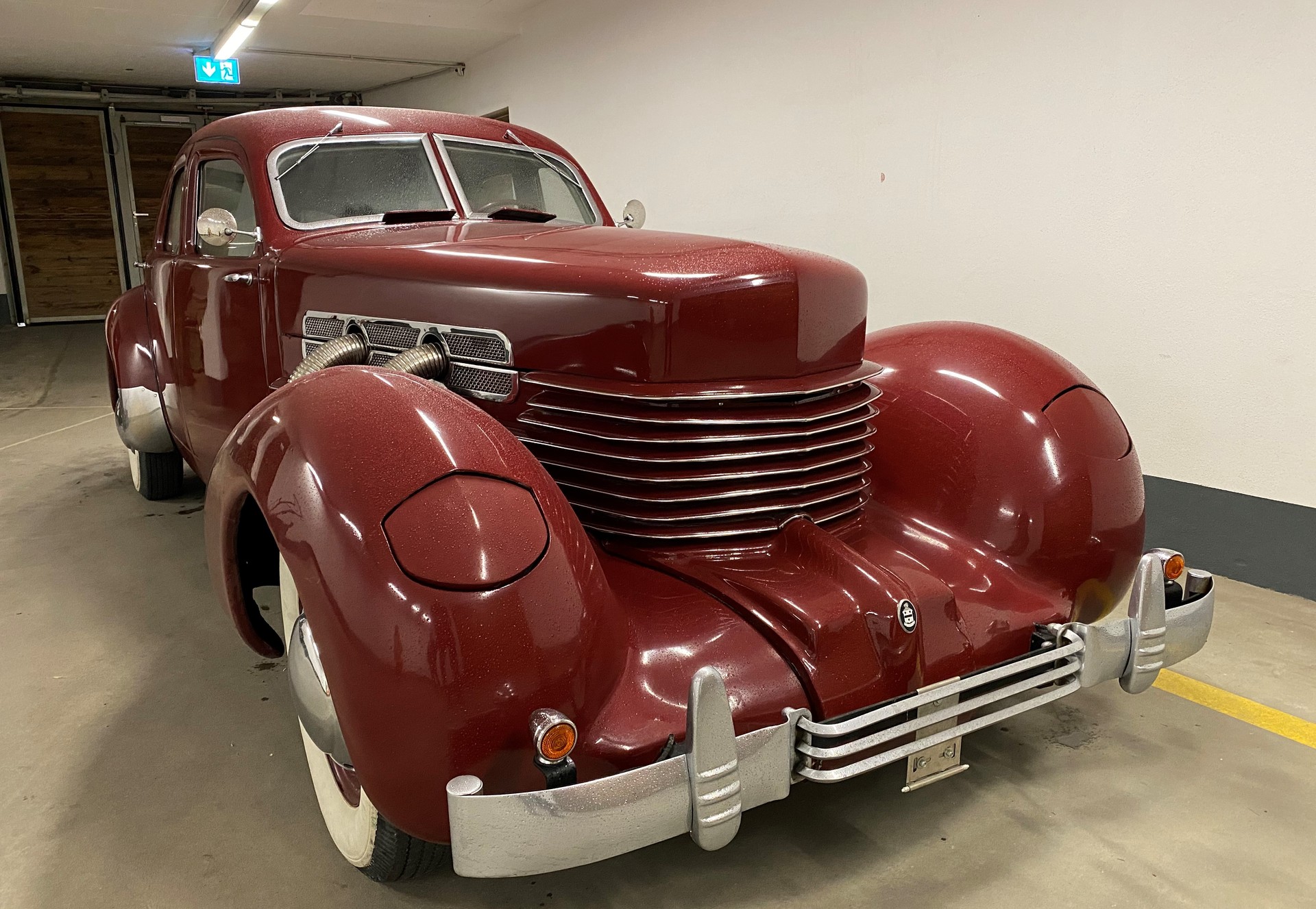 CORD 812 Supercharged 190 Ps-Cv Custom BEVERLY-image-4