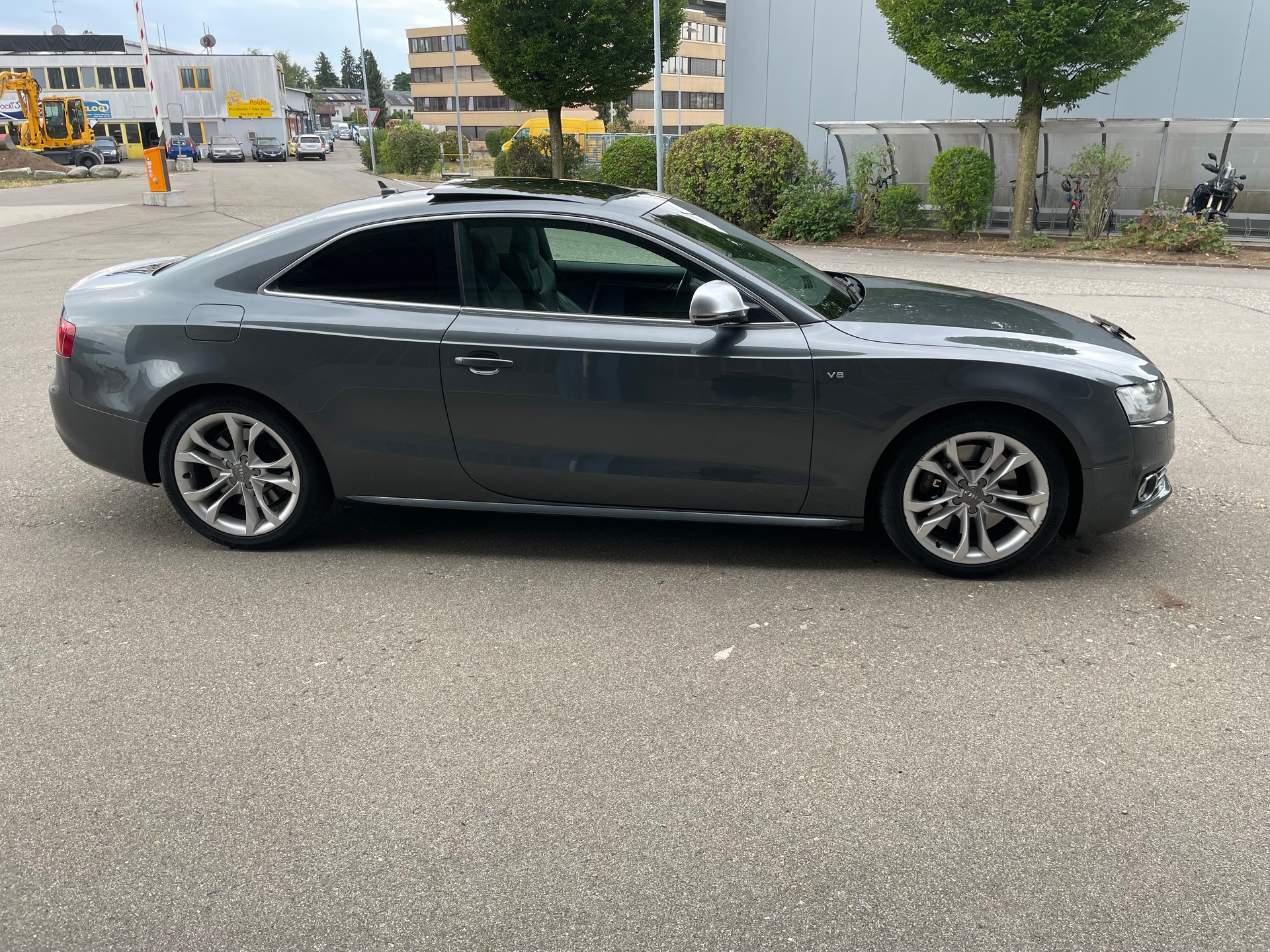 AUDI S5 Coupé 4.2 FSI quattro-image-2