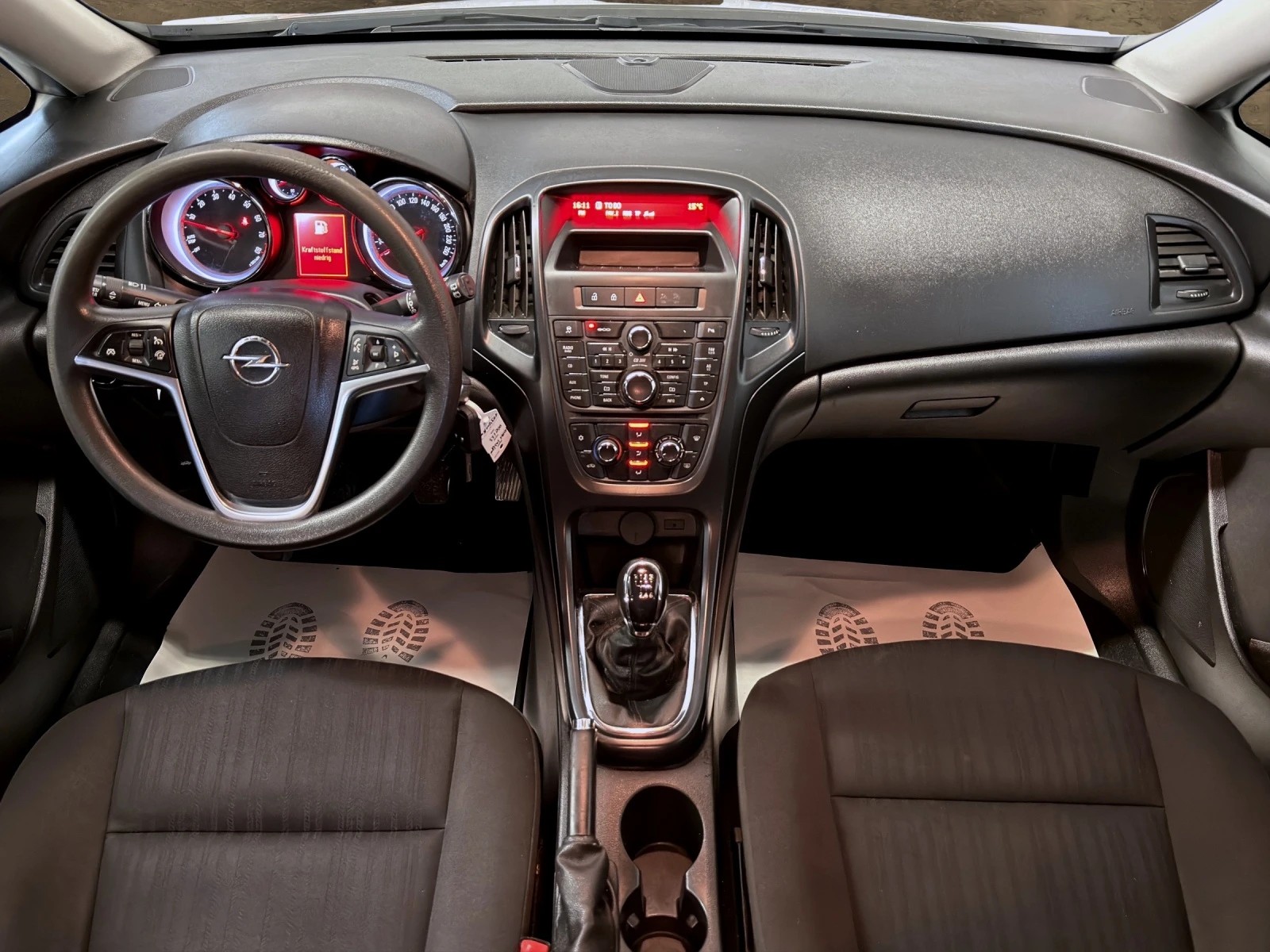 OPEL Astra SportsTourer 1.4i 16V Turbo Active Edition-image-3