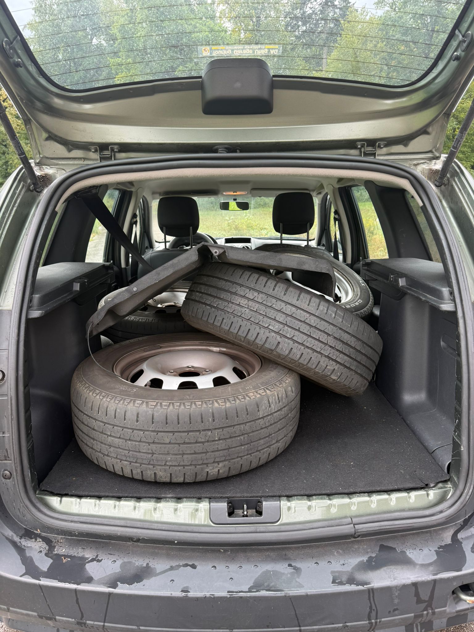 DACIA Duster 1.5 dCi Destination 4x4-image-8
