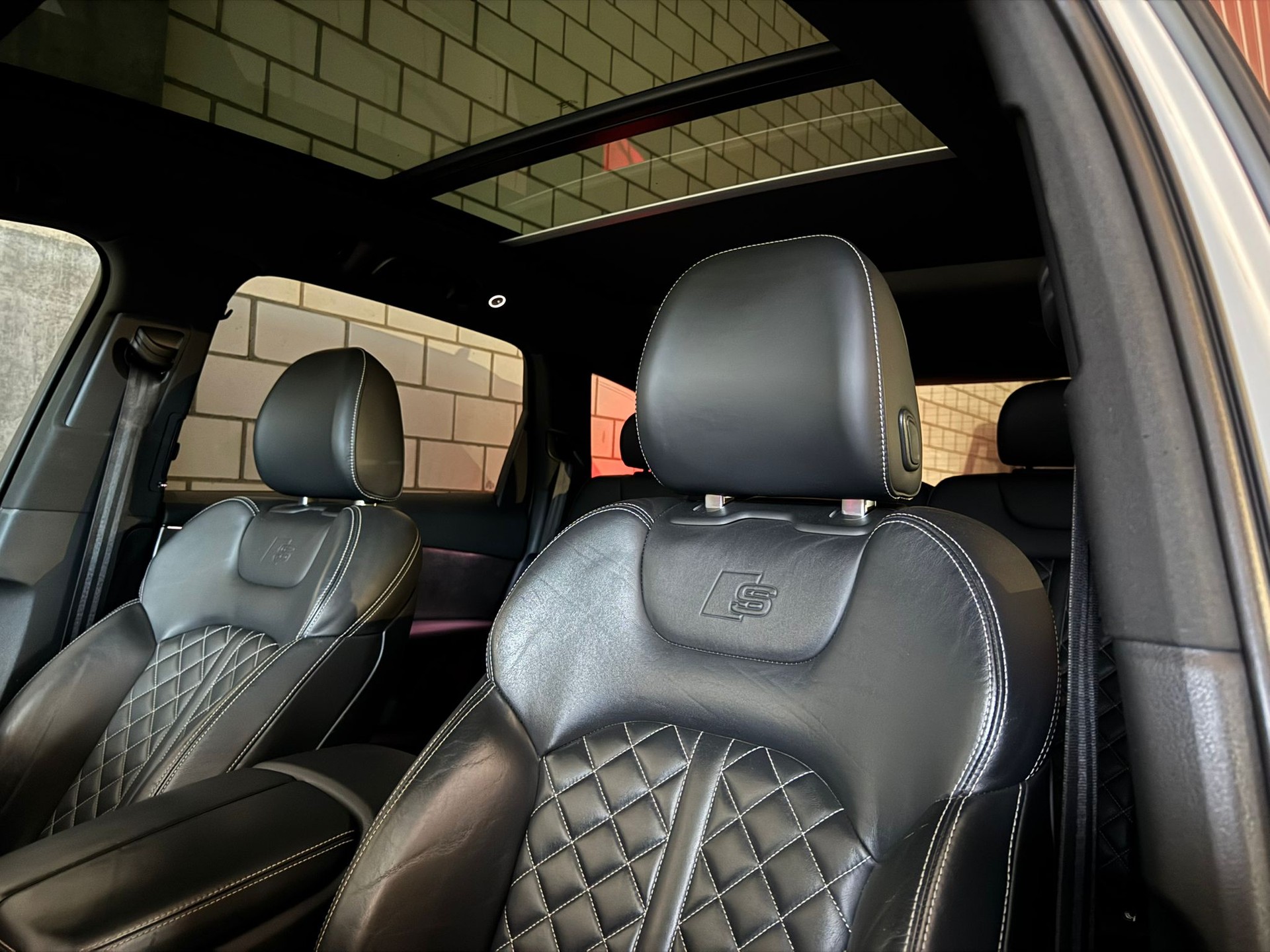 AUDI SQ7 4.0 TDI quattro tiptronic Traumausstattung-image-9