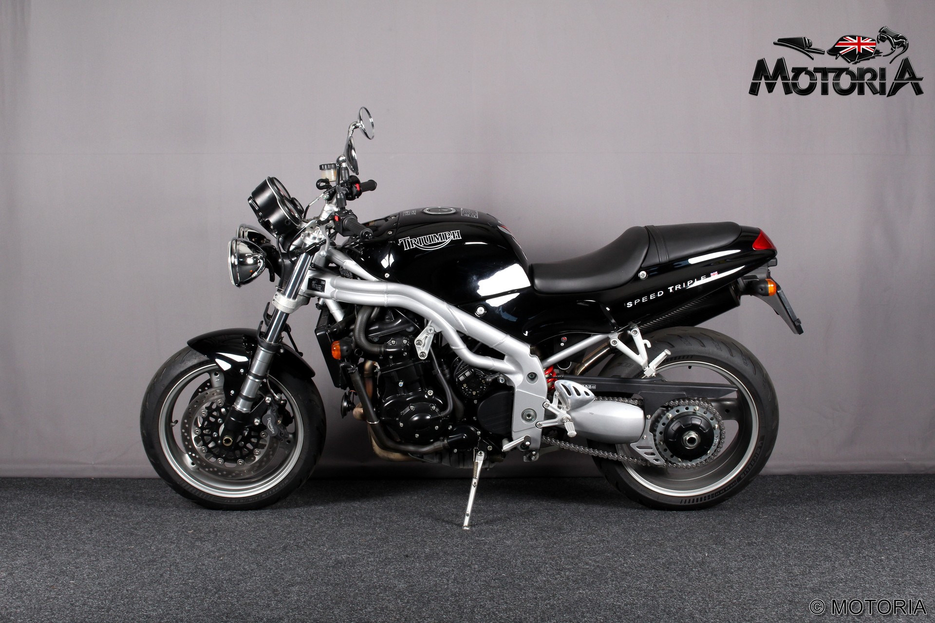TRIUMPH Speed Triple 955i-image-5