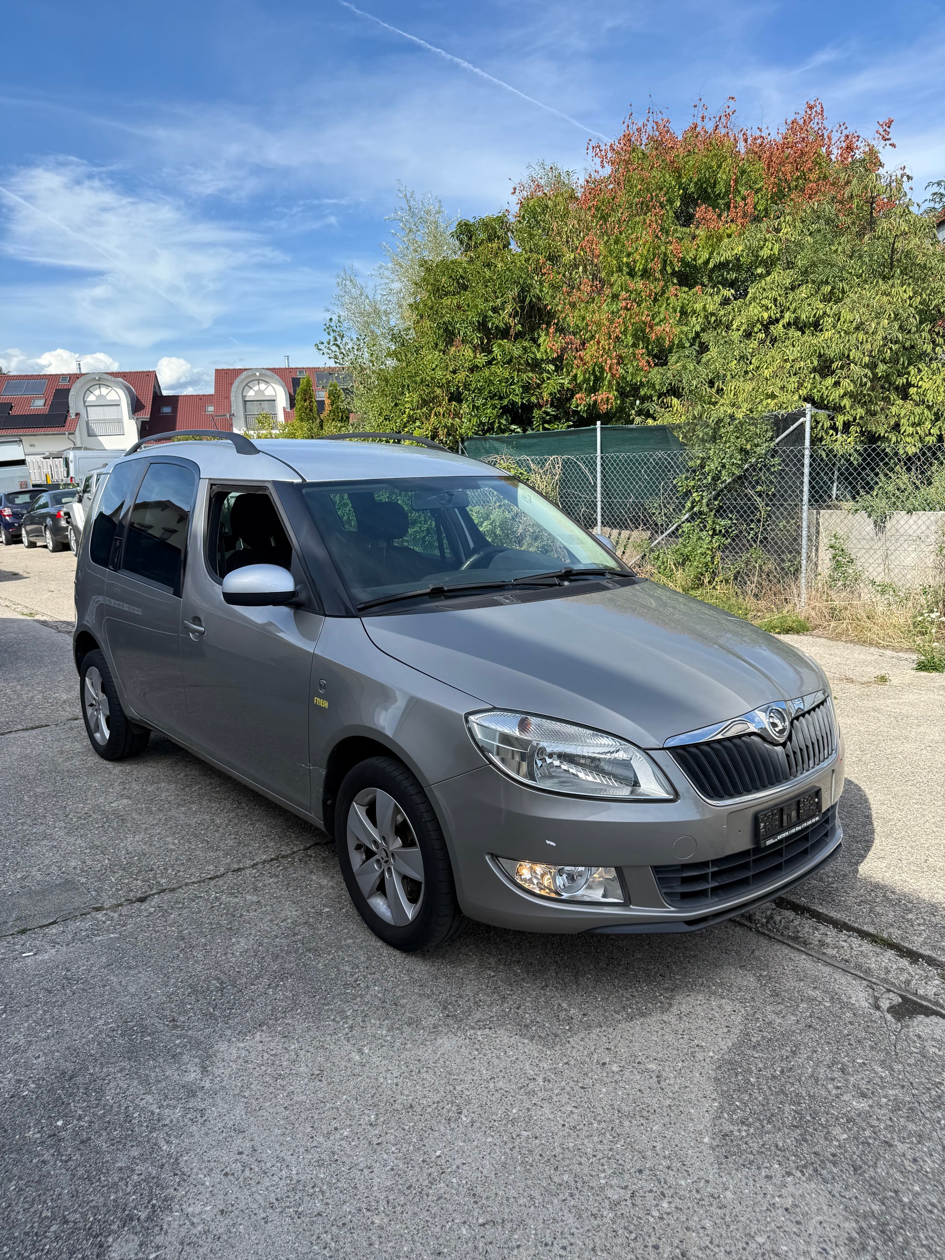 SKODA Roomster 1.2 TSI Elegance DSG-image-5