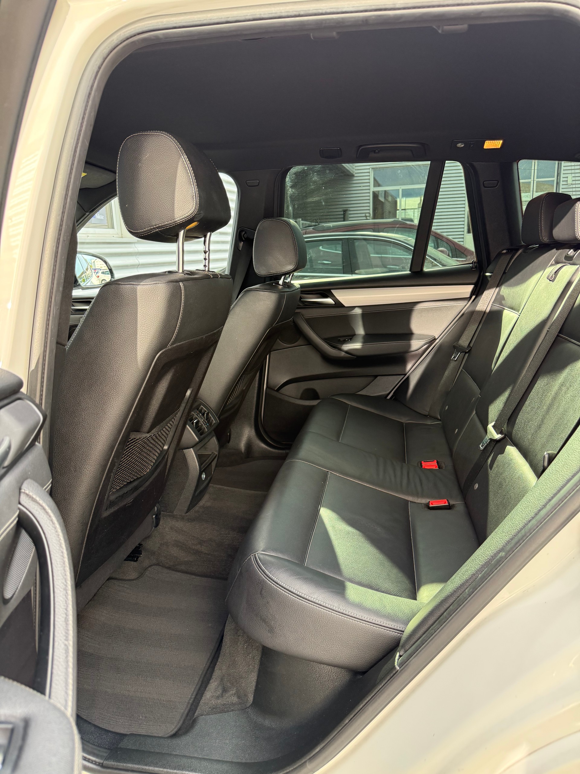 BMW X3 xDrive 20d M Sport Steptronic-image-17