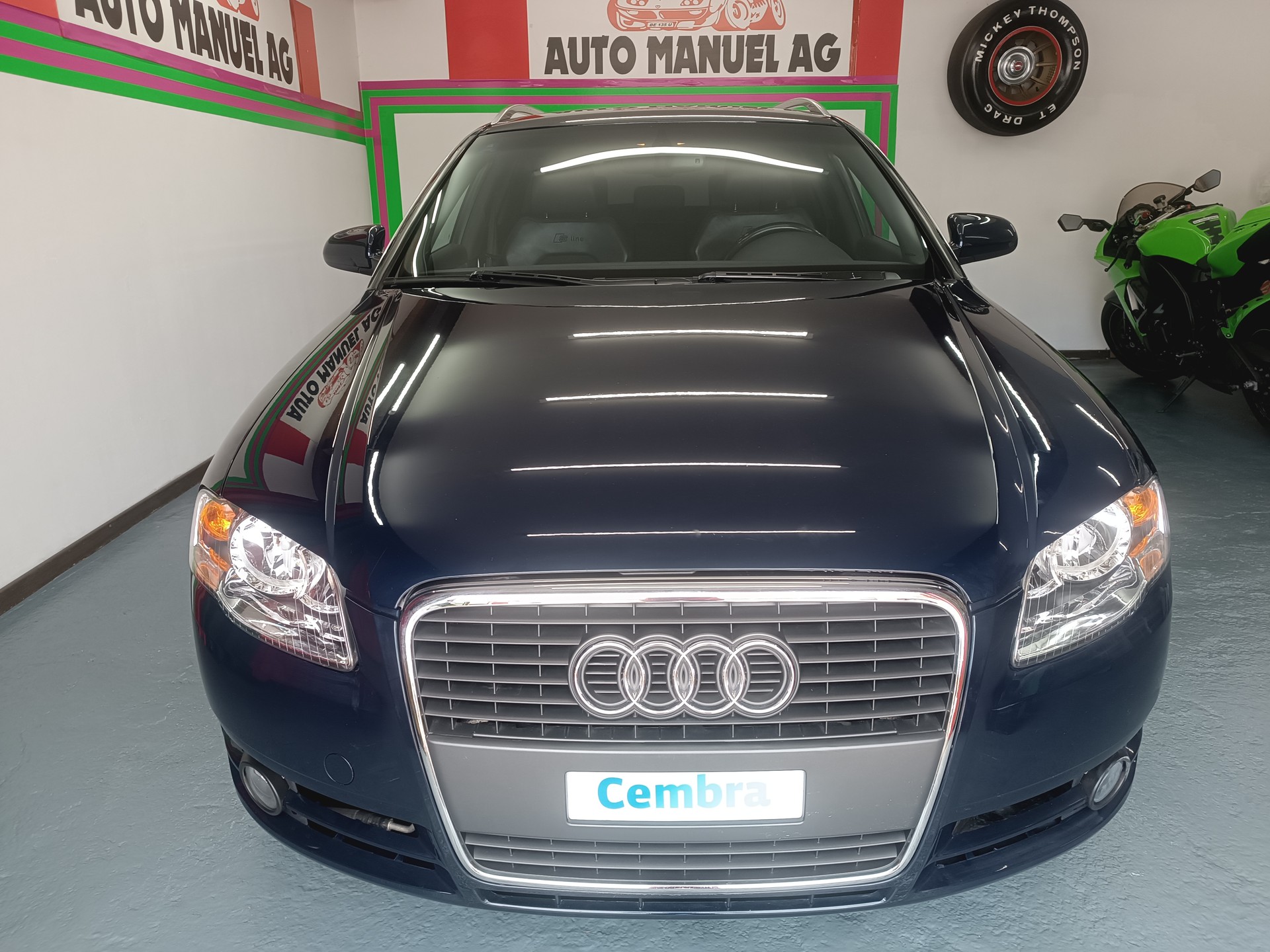 AUDI A4 Avant 1.8 Turbo-image-0