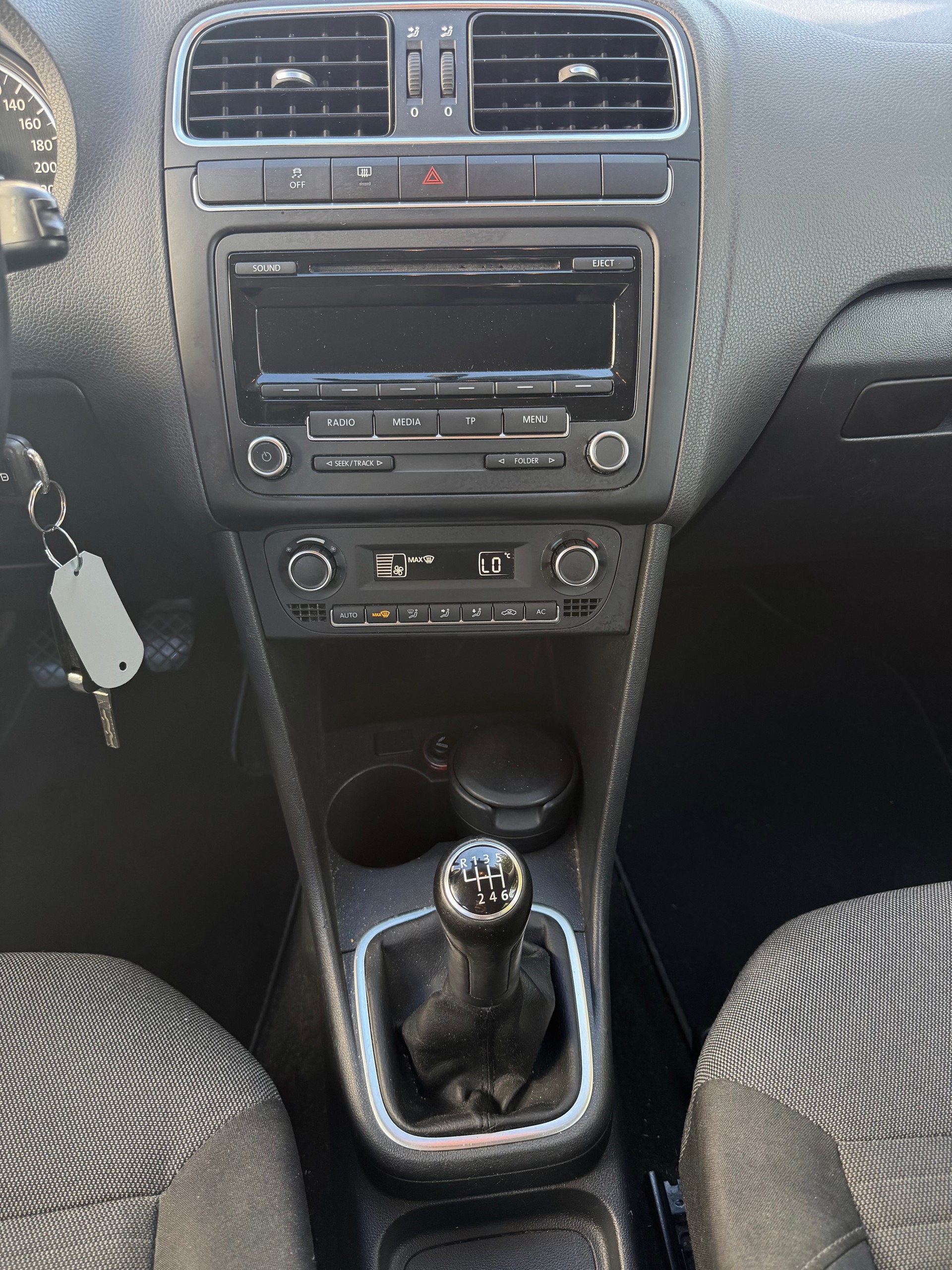 VW Polo 1.2 TSI Team-image-7