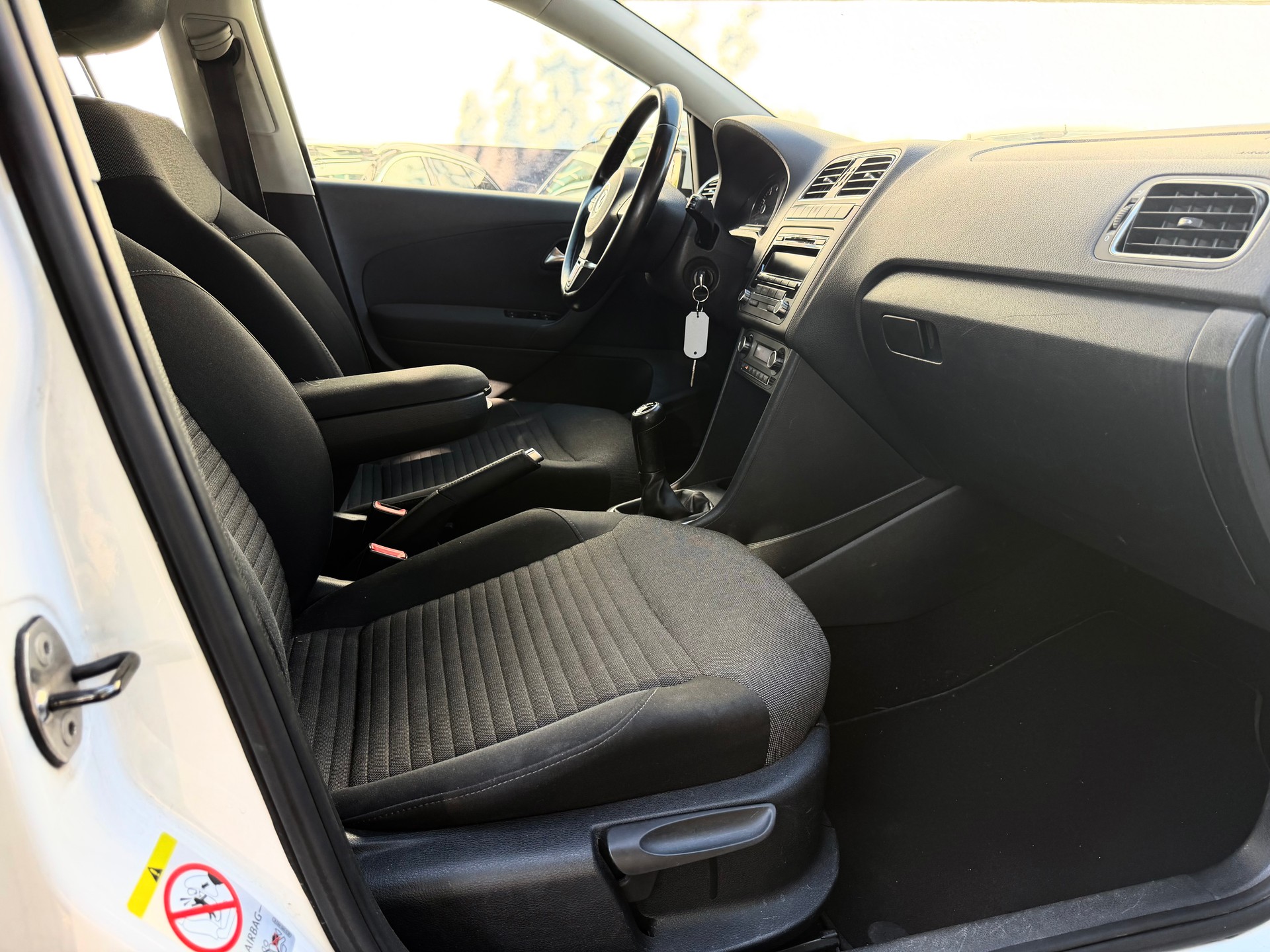 VW Polo 1.2 TSI Team-image-9