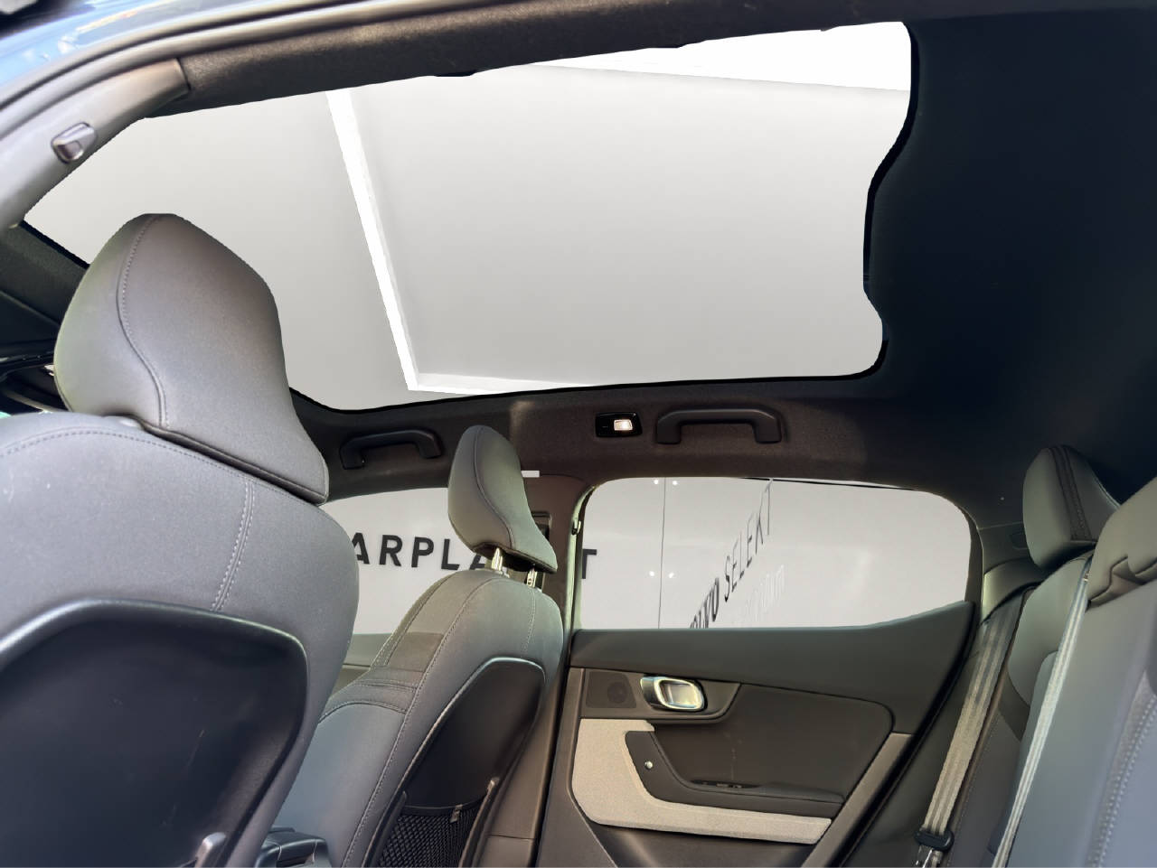 POLESTAR 2 Long Range Single Motor-image-11