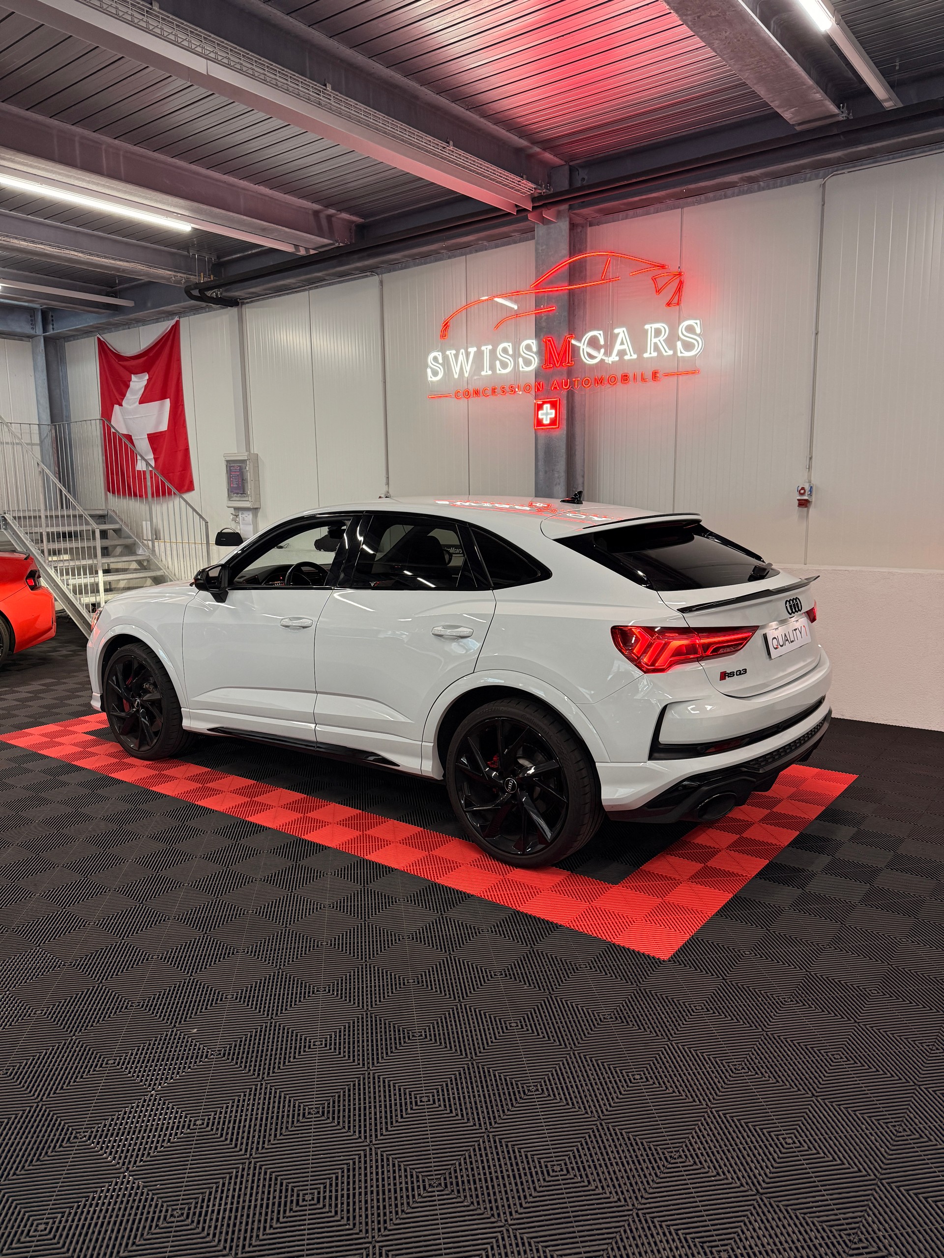 AUDI RS Q3 Sportback quattro S tronic-image-6