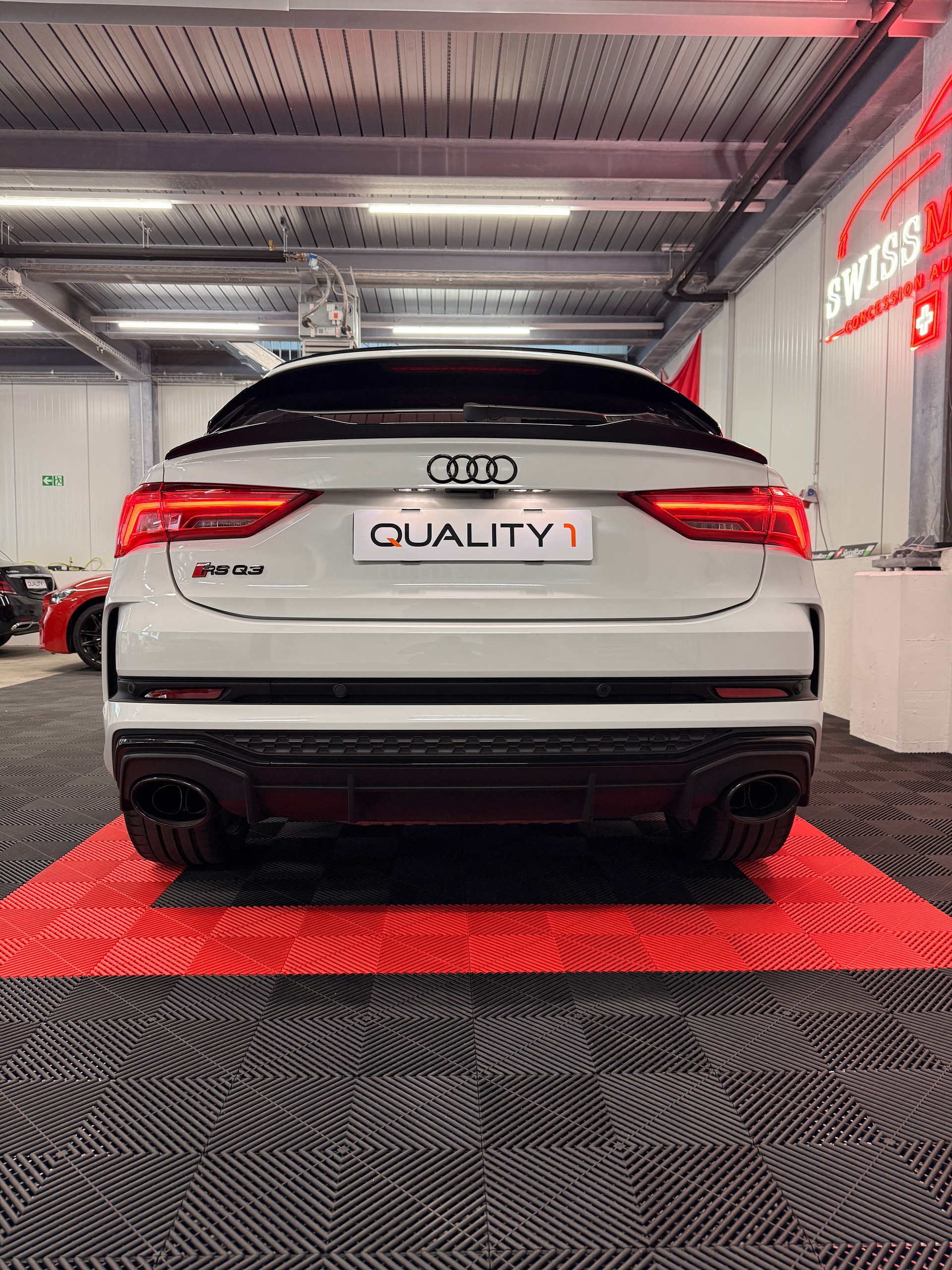 AUDI RS Q3 Sportback quattro S tronic-image-9