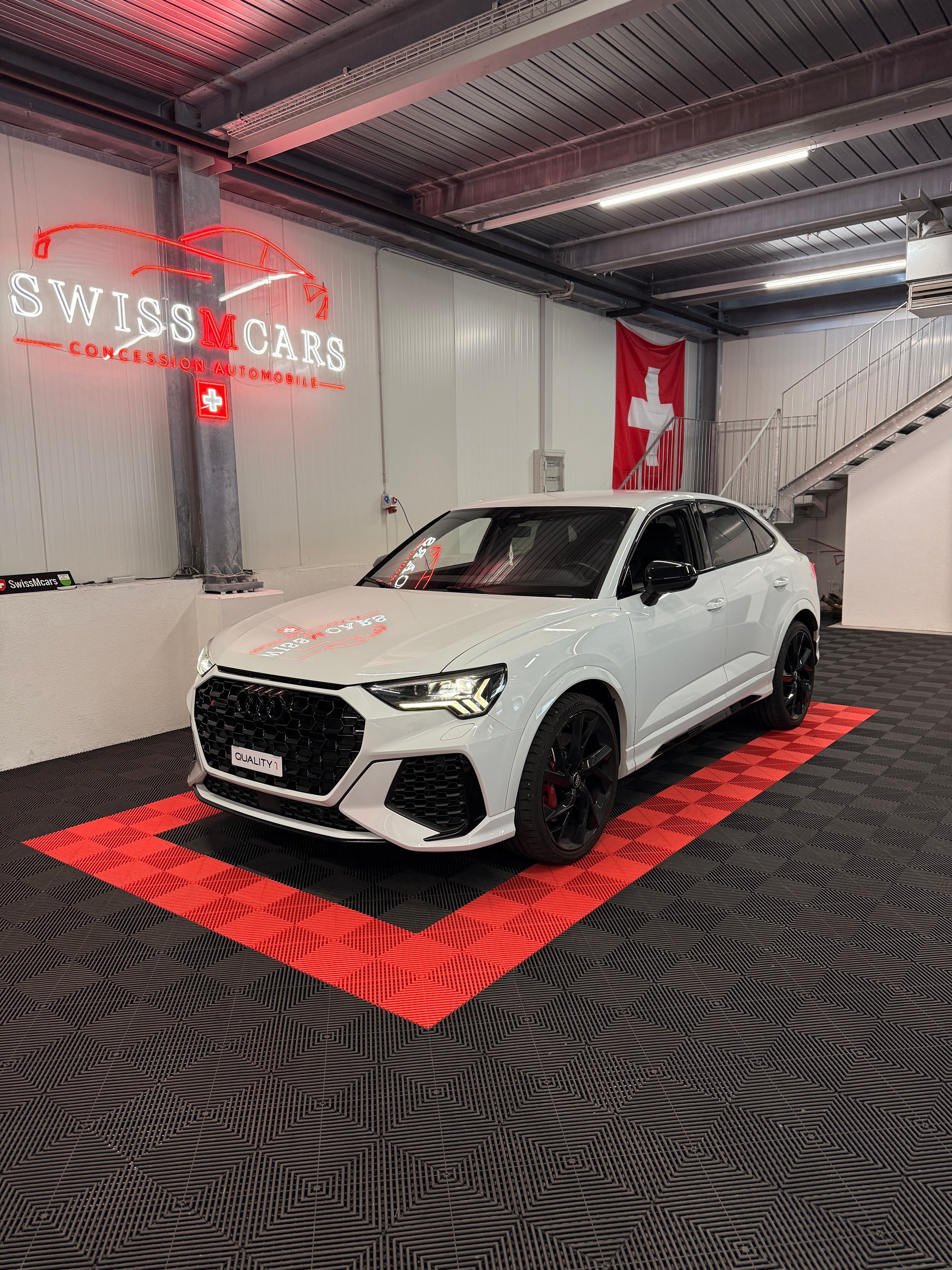 AUDI RS Q3 Sportback quattro S tronic-image-0
