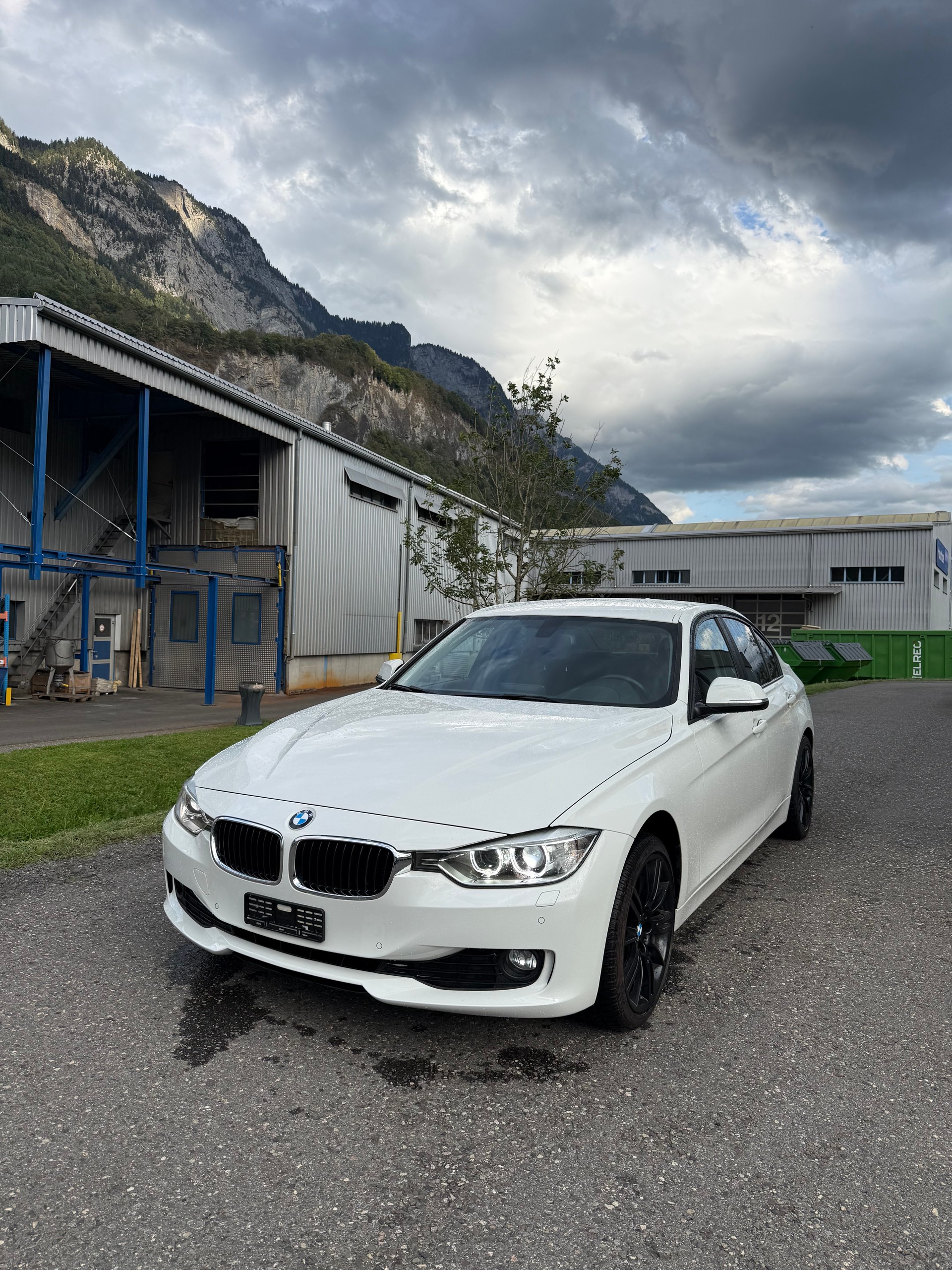 BMW 318d xDrive