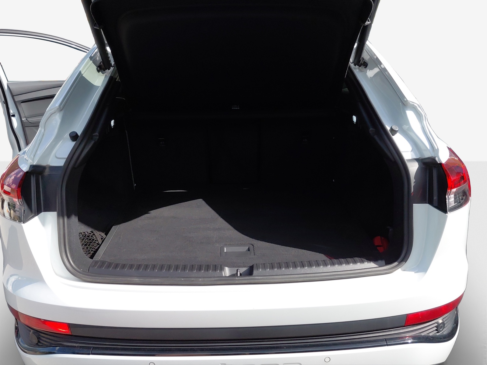 AUDI Q4 Sportback e-tron 50 quattro-image-13