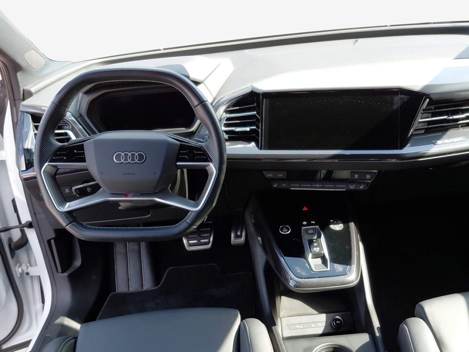 AUDI Q4 Sportback e-tron 50 quattro-image-9