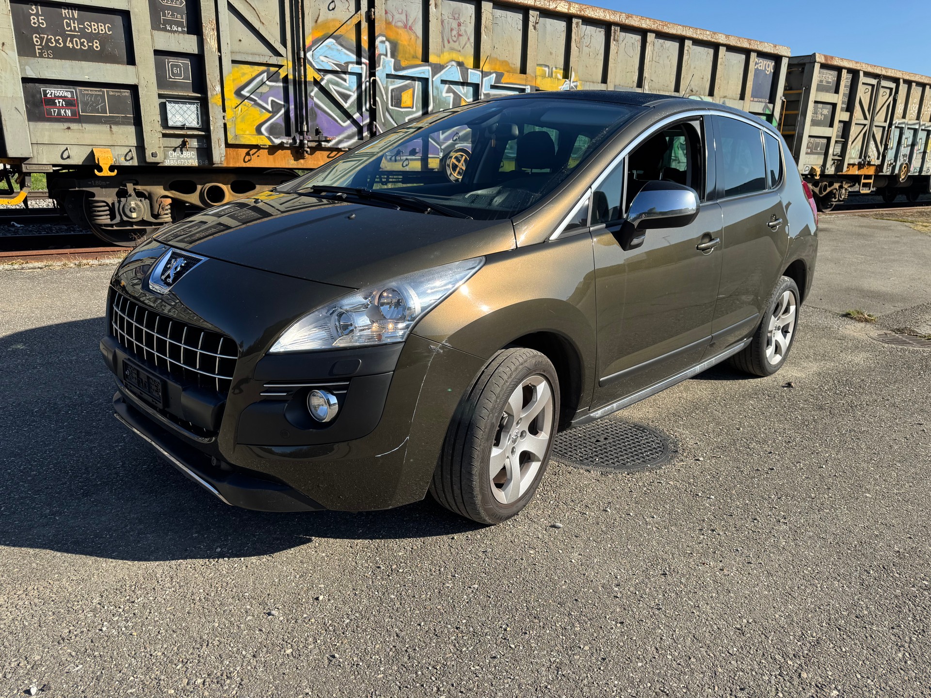 PEUGEOT 3008 1.6 16V T Platinum Tiptronic-image-1