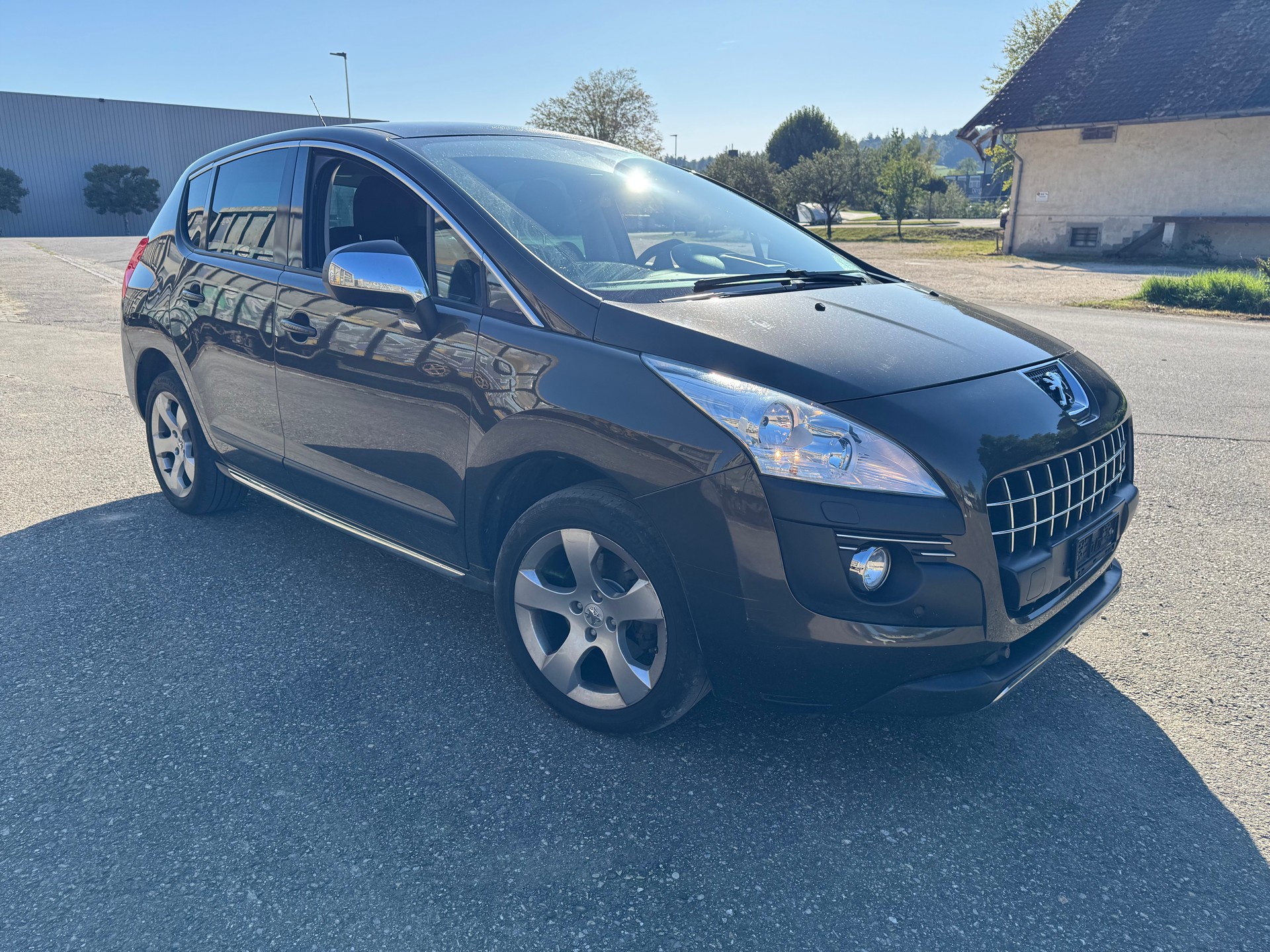 PEUGEOT 3008 1.6 16V T Platinum Tiptronic-image-3