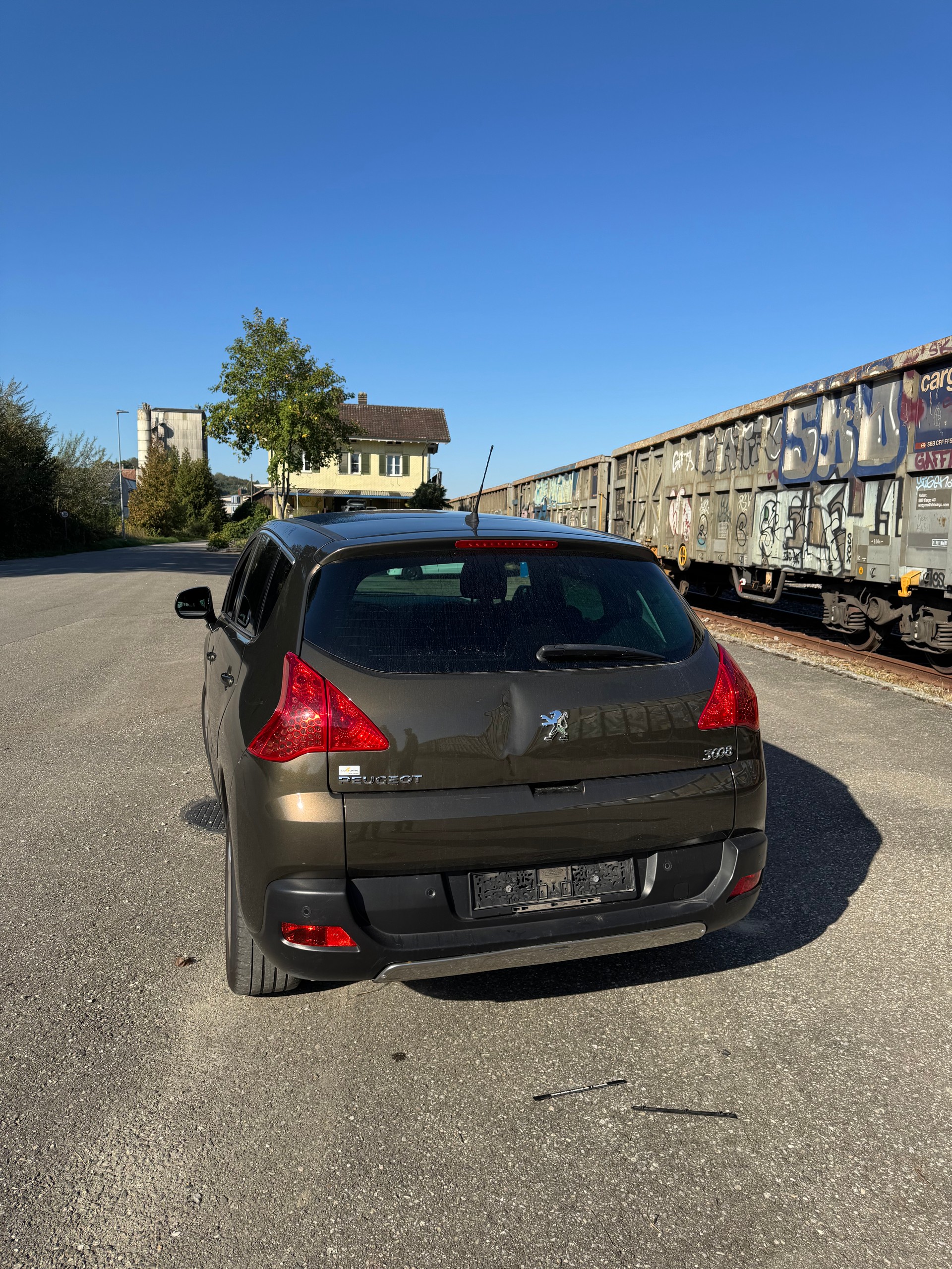 PEUGEOT 3008 1.6 16V T Platinum Tiptronic-image-8