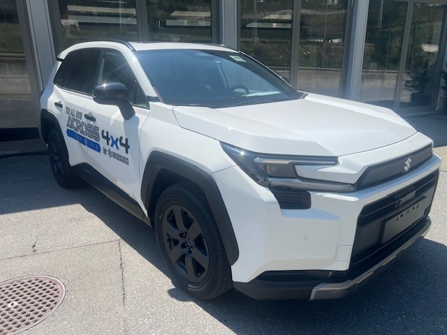 SUZUKI Across 2.5 Plug-in-Hybrid Compact Top E-CVT-image-7