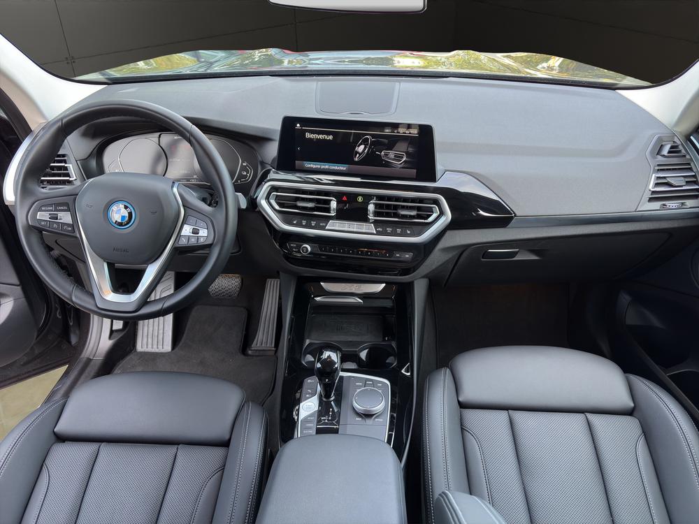 BMW X3 xDrive 30e-image-10