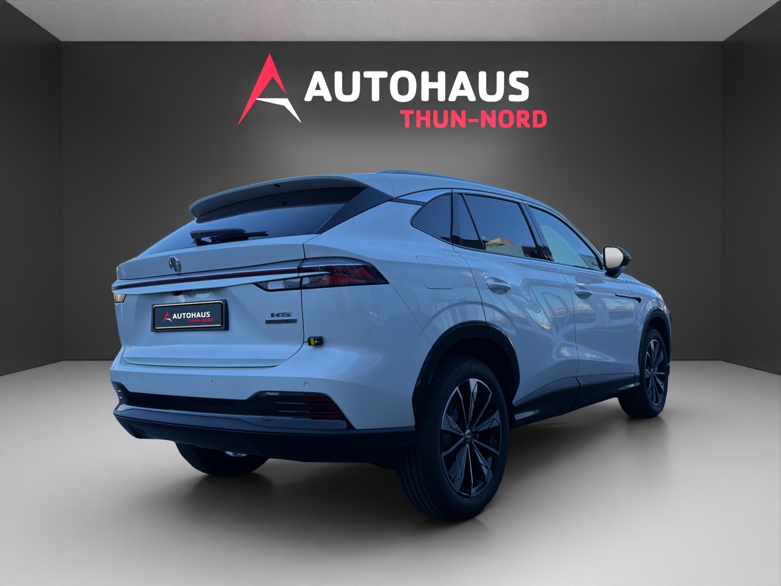 MG HS 1.5 Hybrid Luxury-image-4