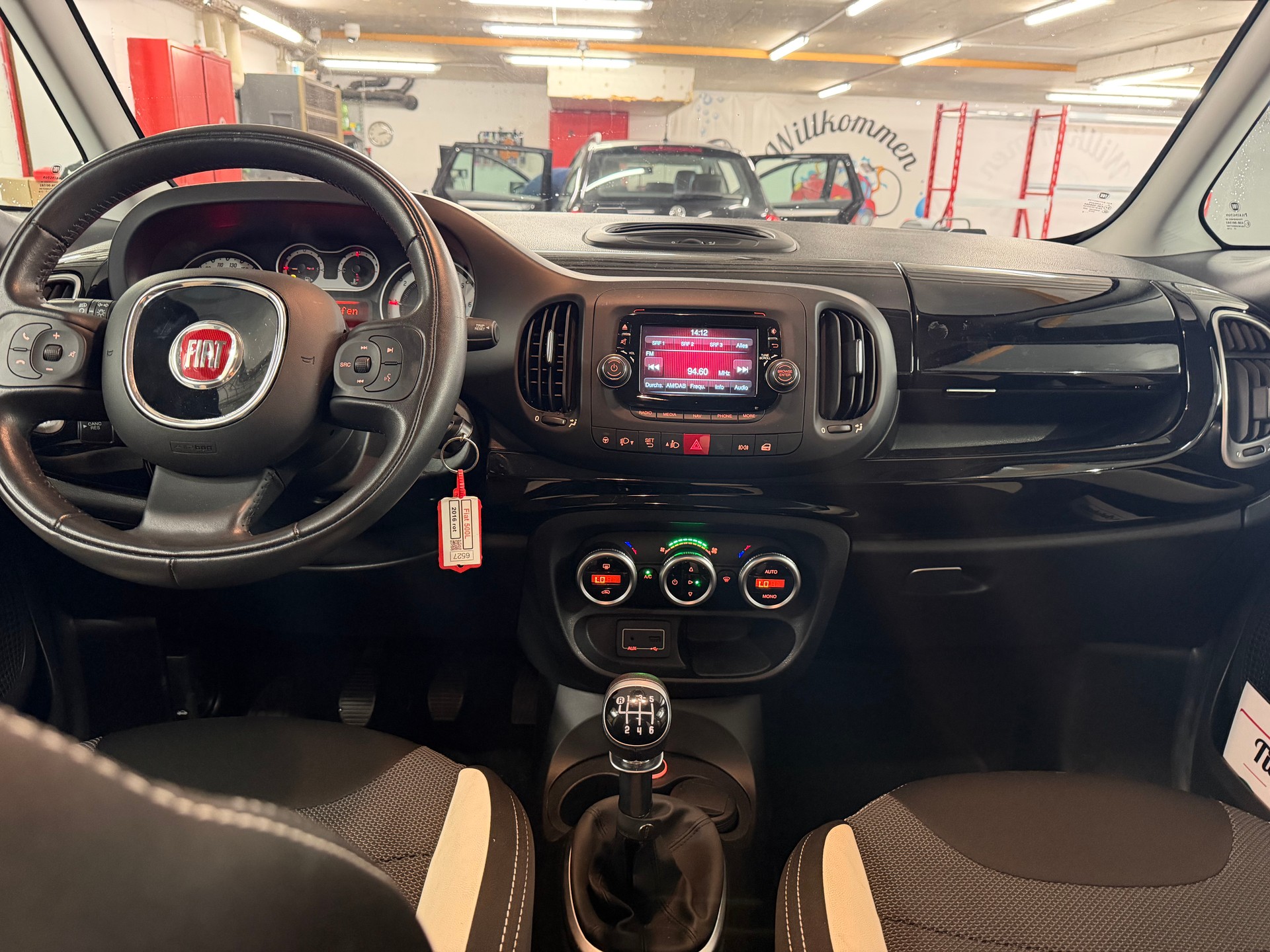 FIAT 500L 1.4 TB 16V Lounge-image-8