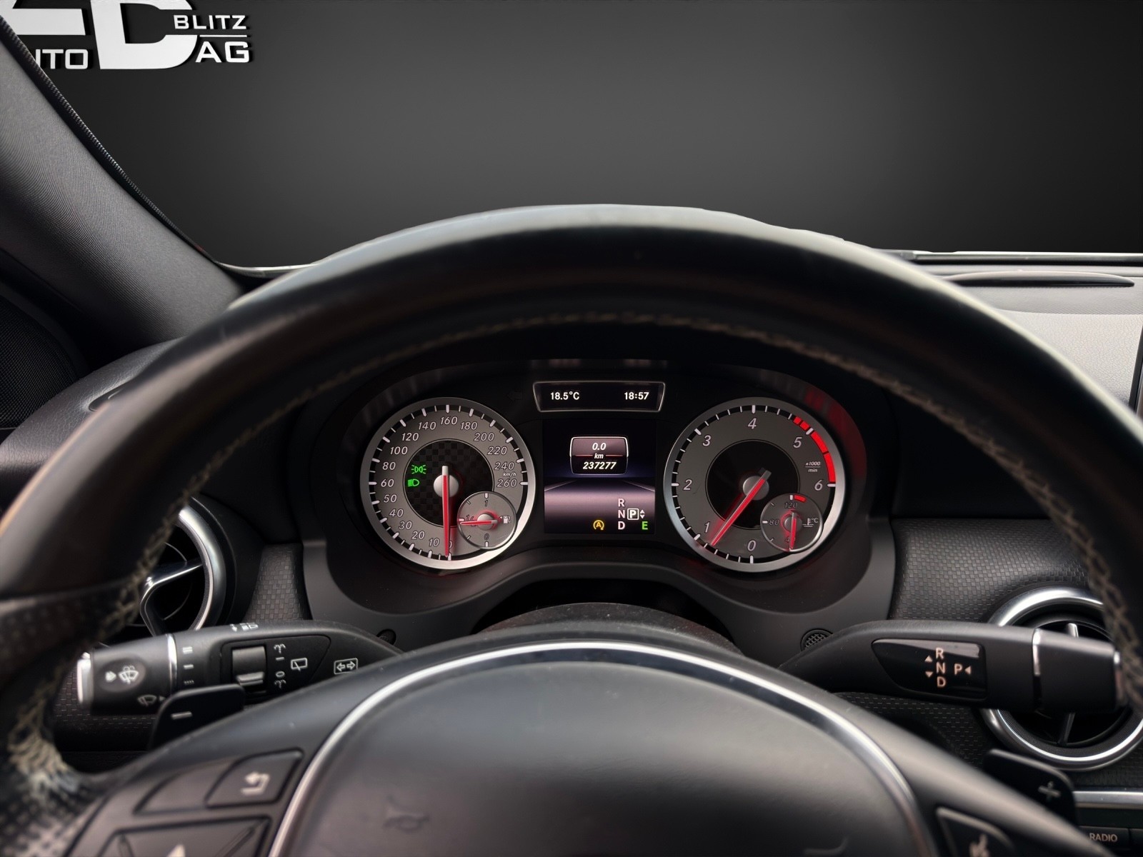 MERCEDES-BENZ A 200 CDI Urban 4Matic 7G-DCT-image-11