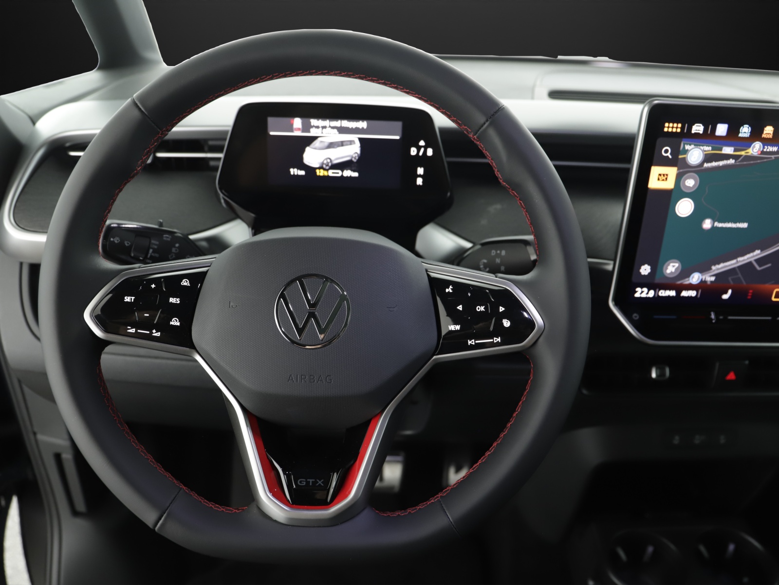 VW ID.Buzz LWB GTX 4 Motion-image-11
