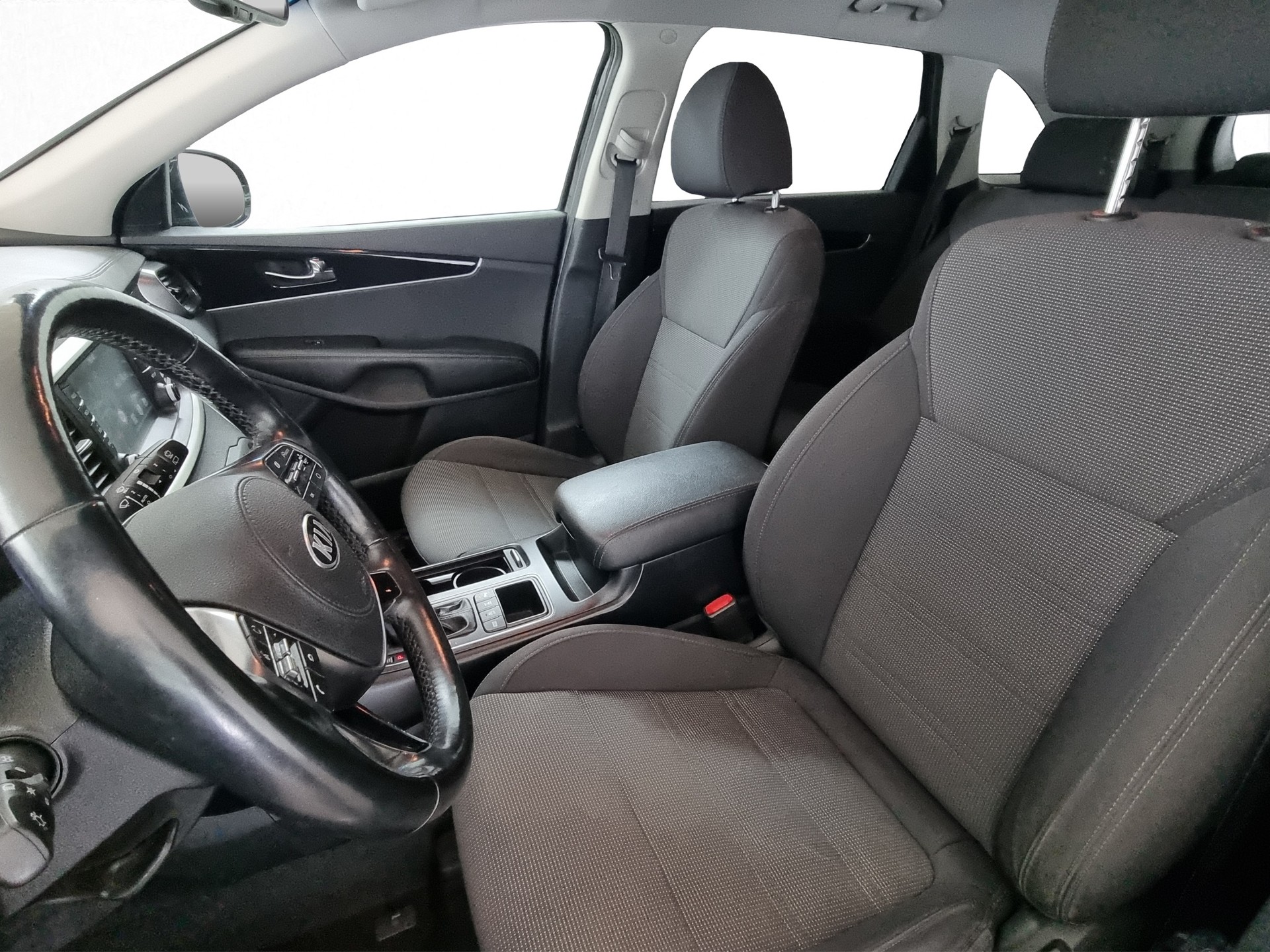 KIA Sorento 2.2 CRDi Trend Active 7P-image-5